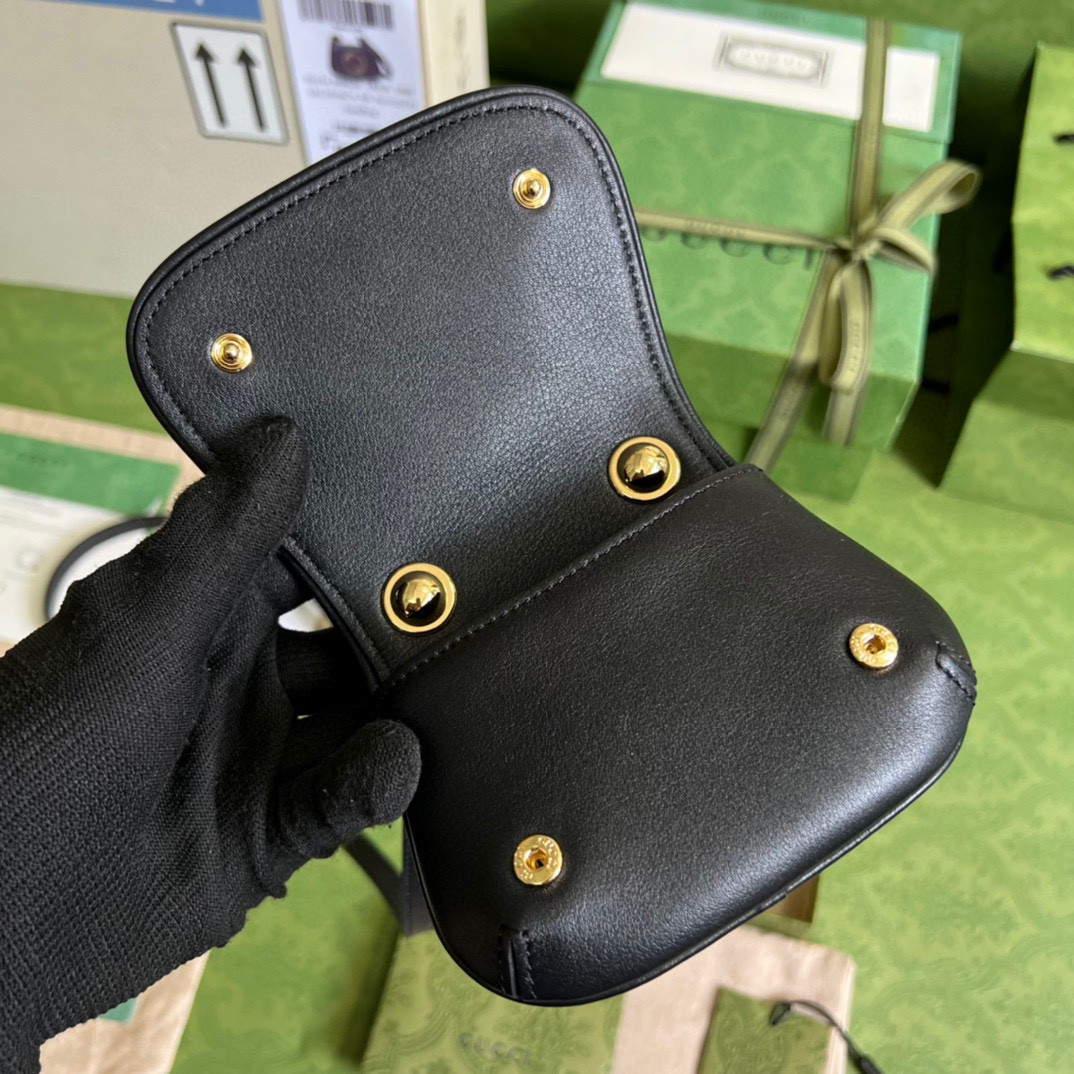 グッチ 2023年新作続々入荷中 Mini ショルダーバッグ 2304