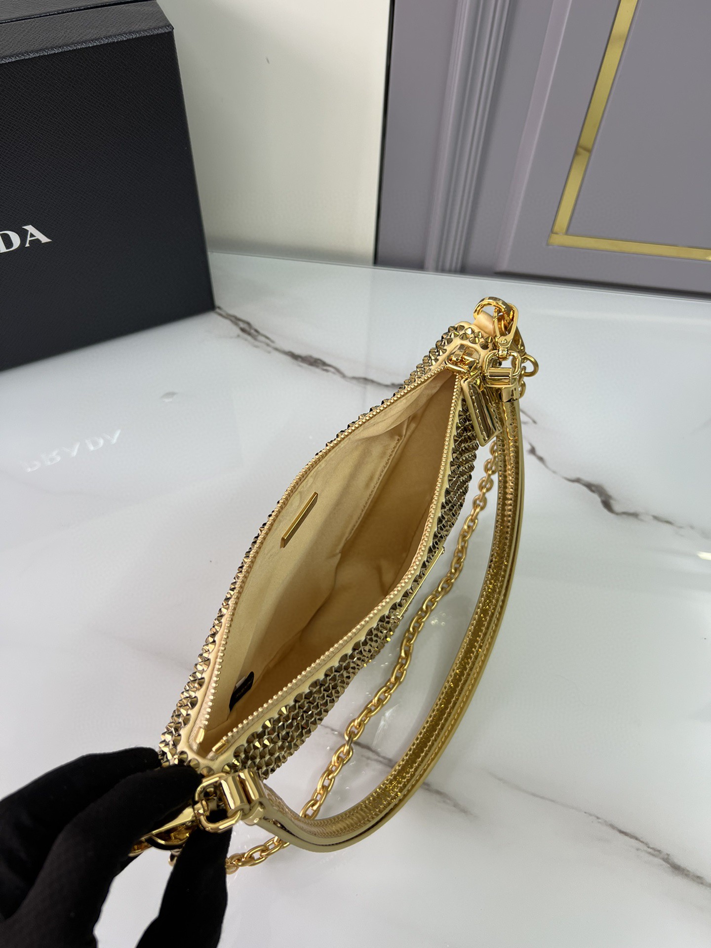 プラダ 超美品 26cm 2WAY ショルダーバッグ