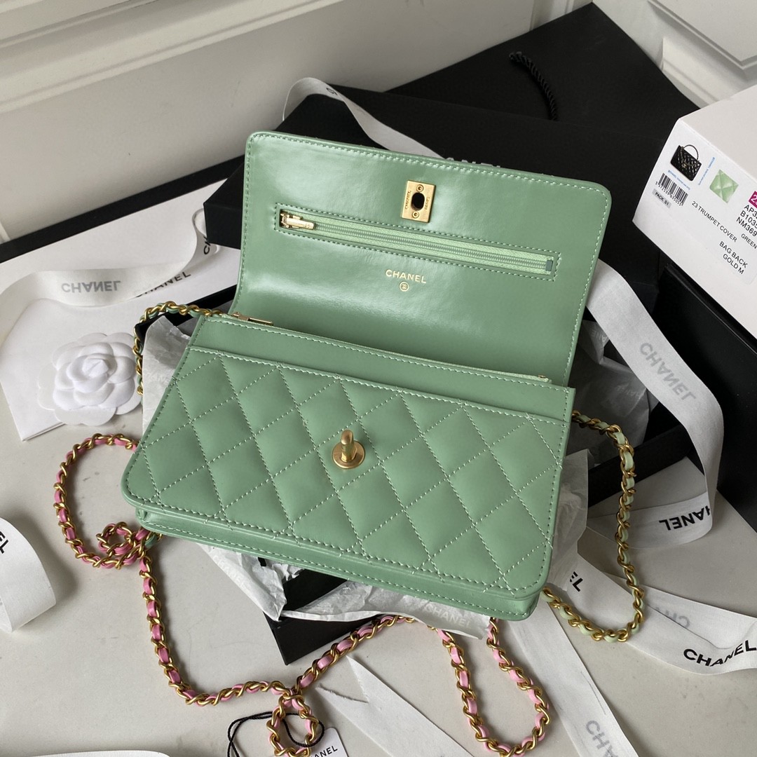 超美品 シャネル MINI チェーンショルダーバッグ 2305CXYJ
