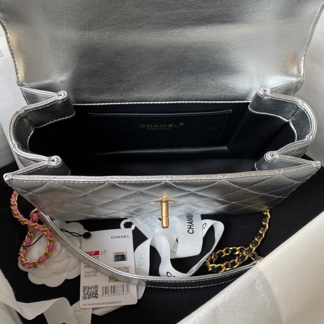 超美品 シャネル 22CM チェーンショルダーバッグ 2305CXYJ