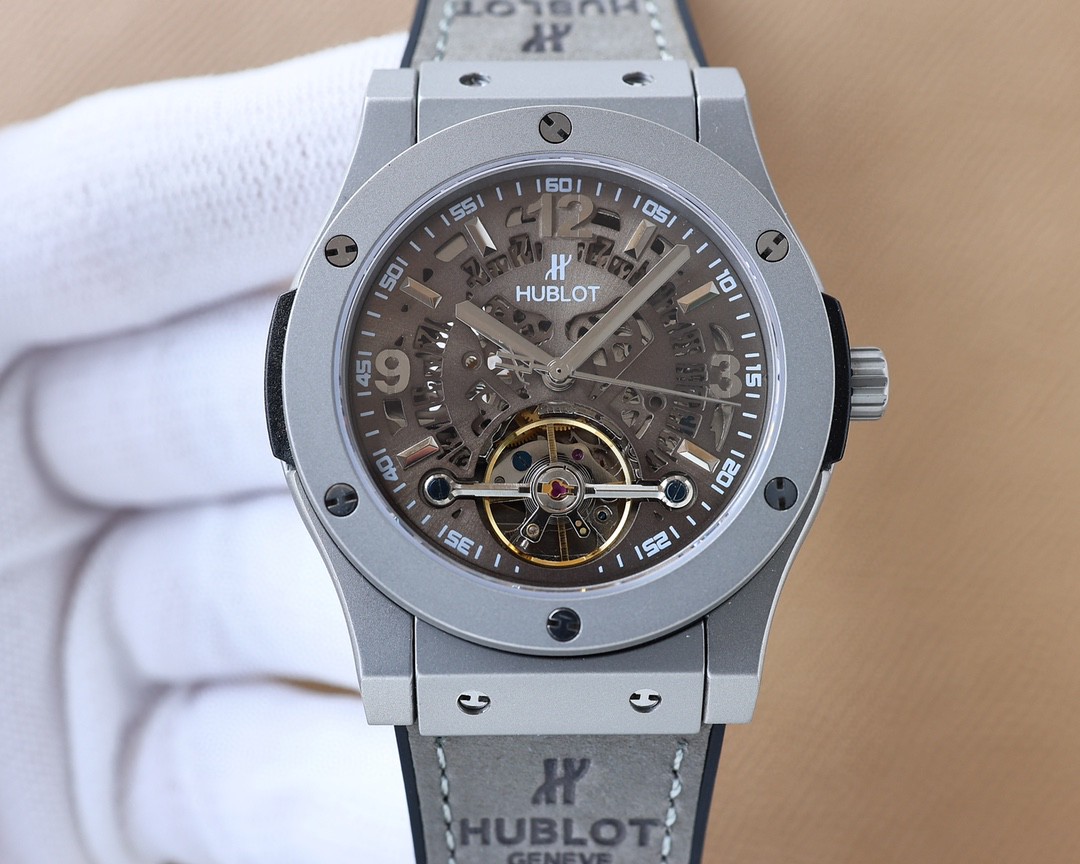新製品 ウブロ 42mm 自動巻き 時計 多機能設計 腕時計 A88