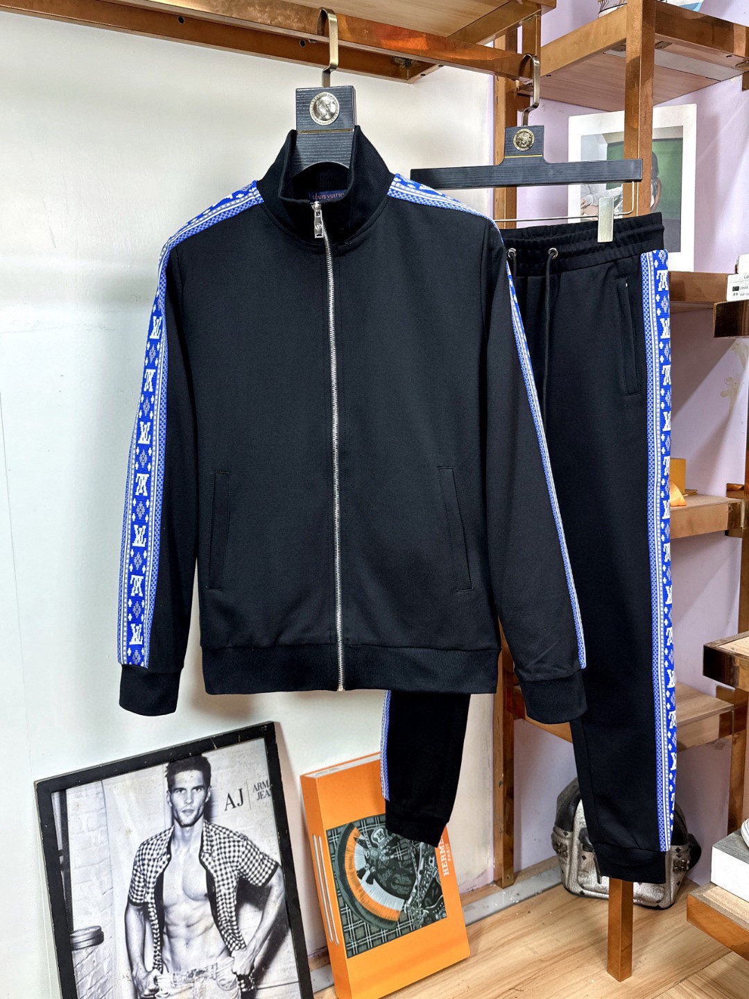 24SS ルイヴィトン スウェットセットアップ 上下服