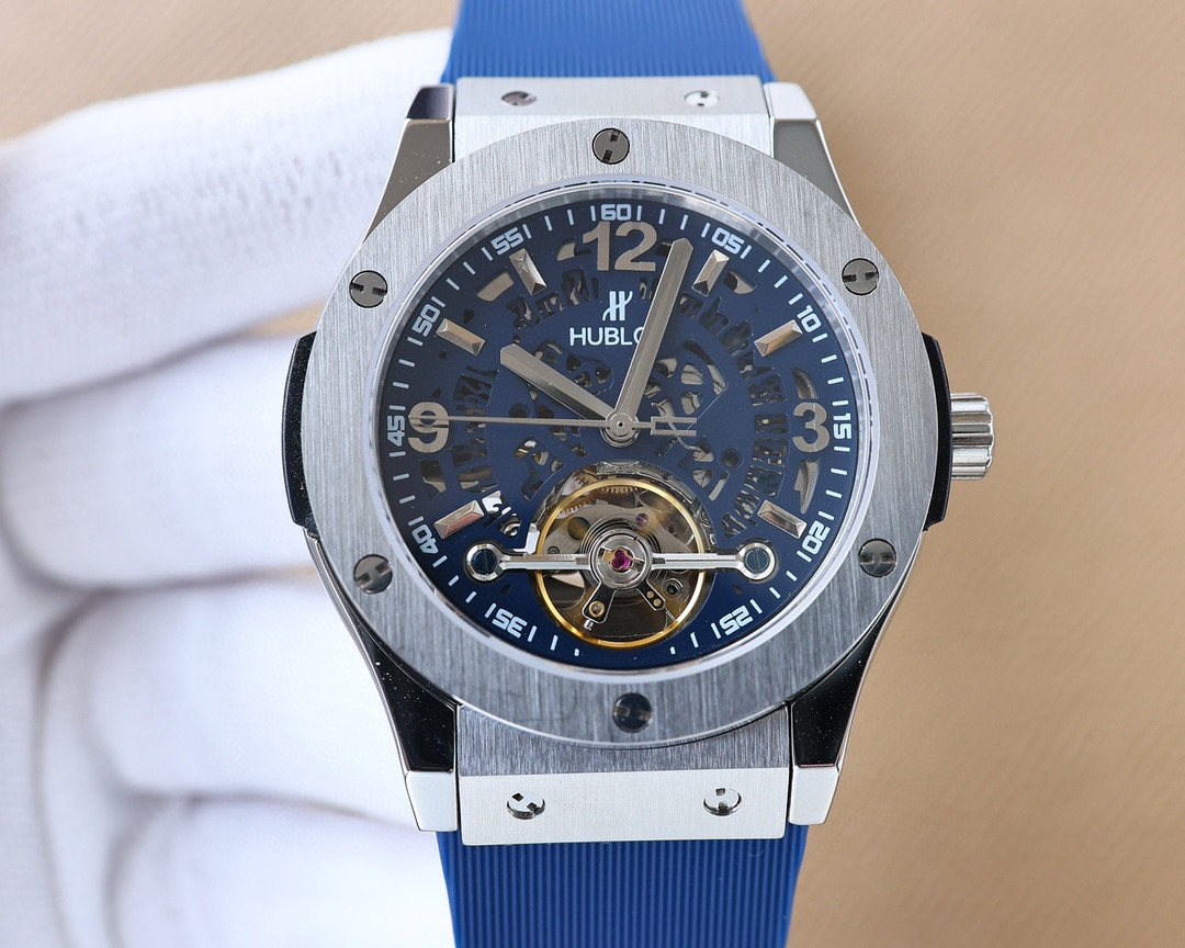 新製品 ウブロ 42mm 自動巻き 時計 多機能設計 腕時計 A88