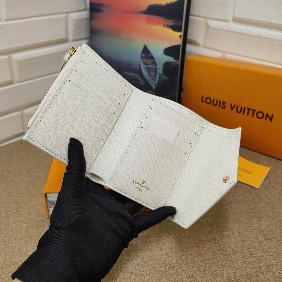 ルイヴィトン 今季の新作 短財布/三つ折り財布