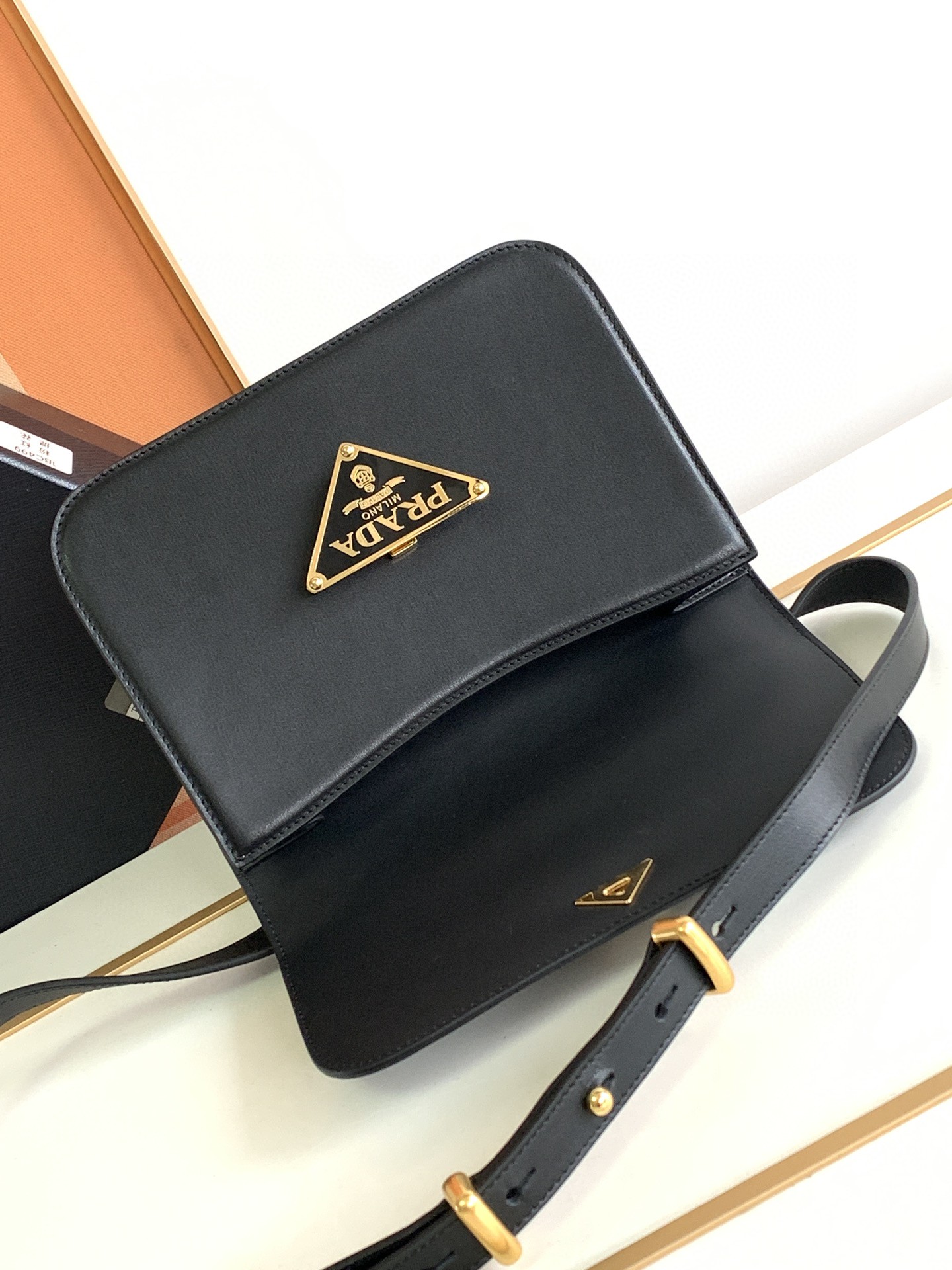 プラダ Super品 22cm ショルダーバッグ