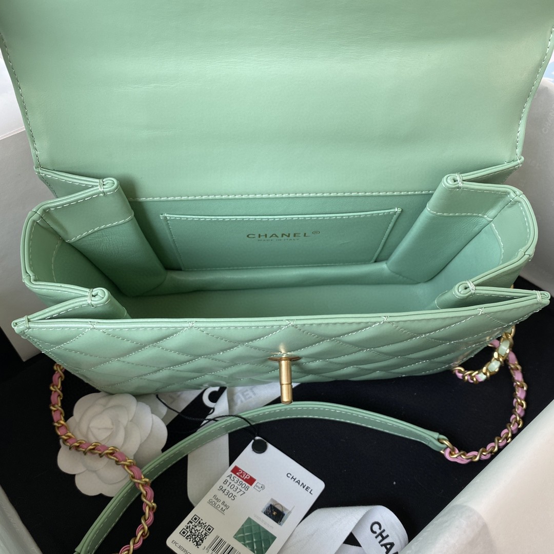 超美品 シャネル 22CM チェーンショルダーバッグ 2305CXYJ
