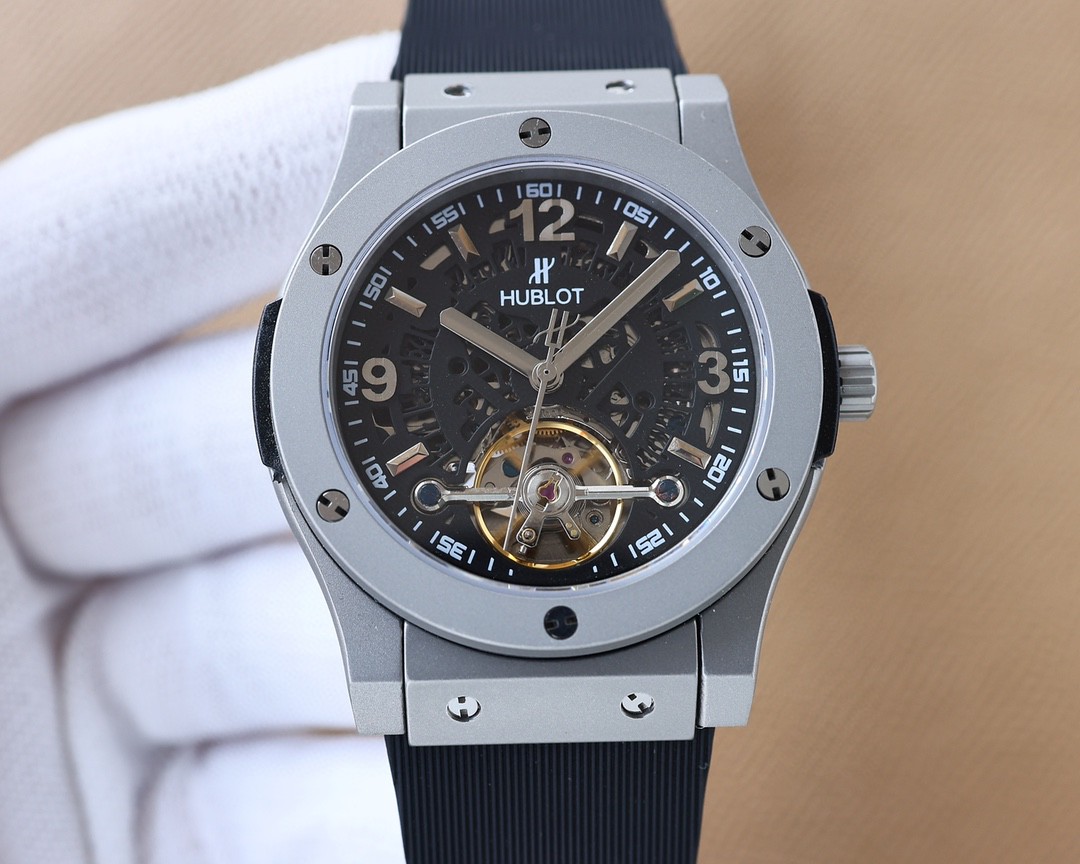 新製品 ウブロ 42mm 自動巻き 時計 多機能設計 腕時計 A88