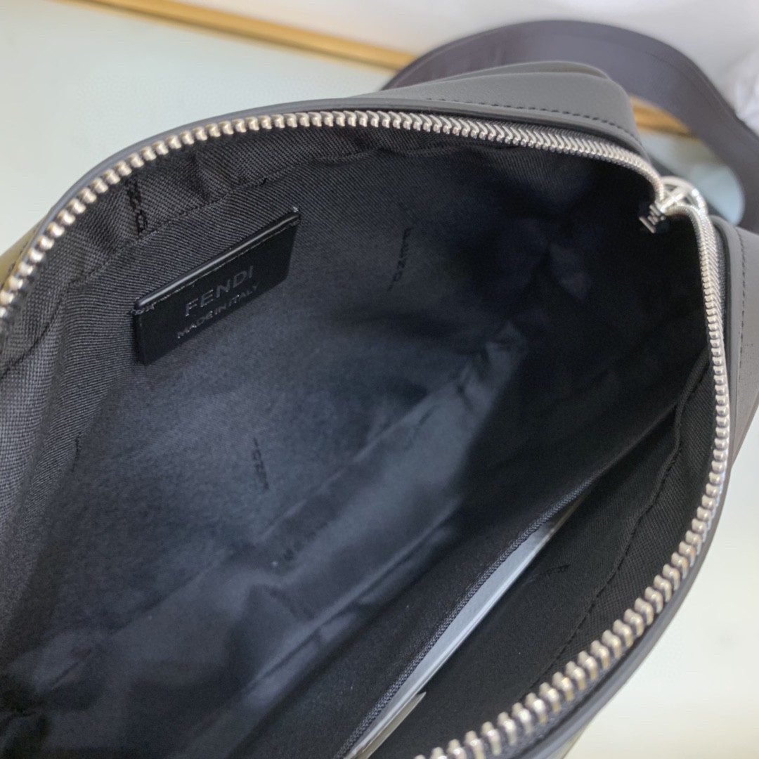 Super品 フェンディ カメラバッグ/ポシェット 2304