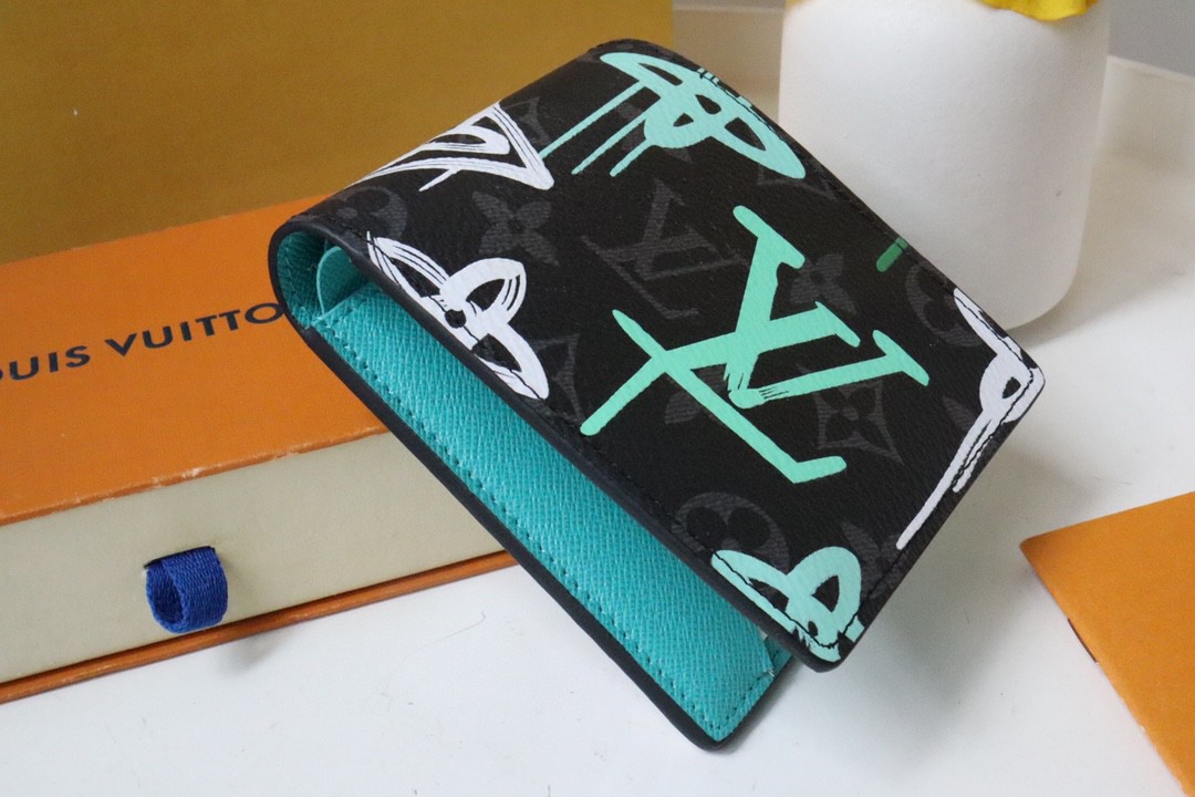 人気商品 ルイヴィトン Multiple 短財布/二つ折り財布 2304