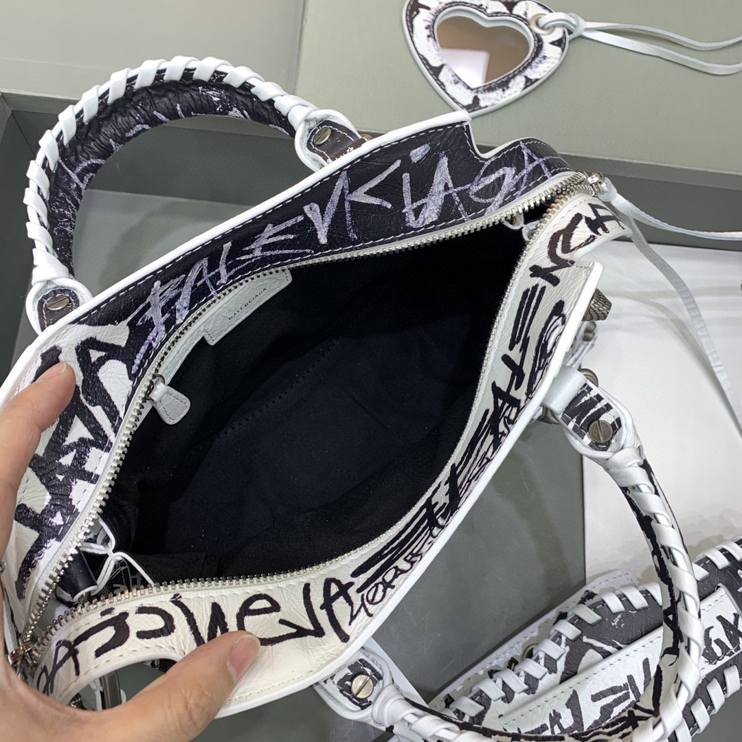 バレンシアガ Super品 26cm Neo Cagole ハンドバッグ