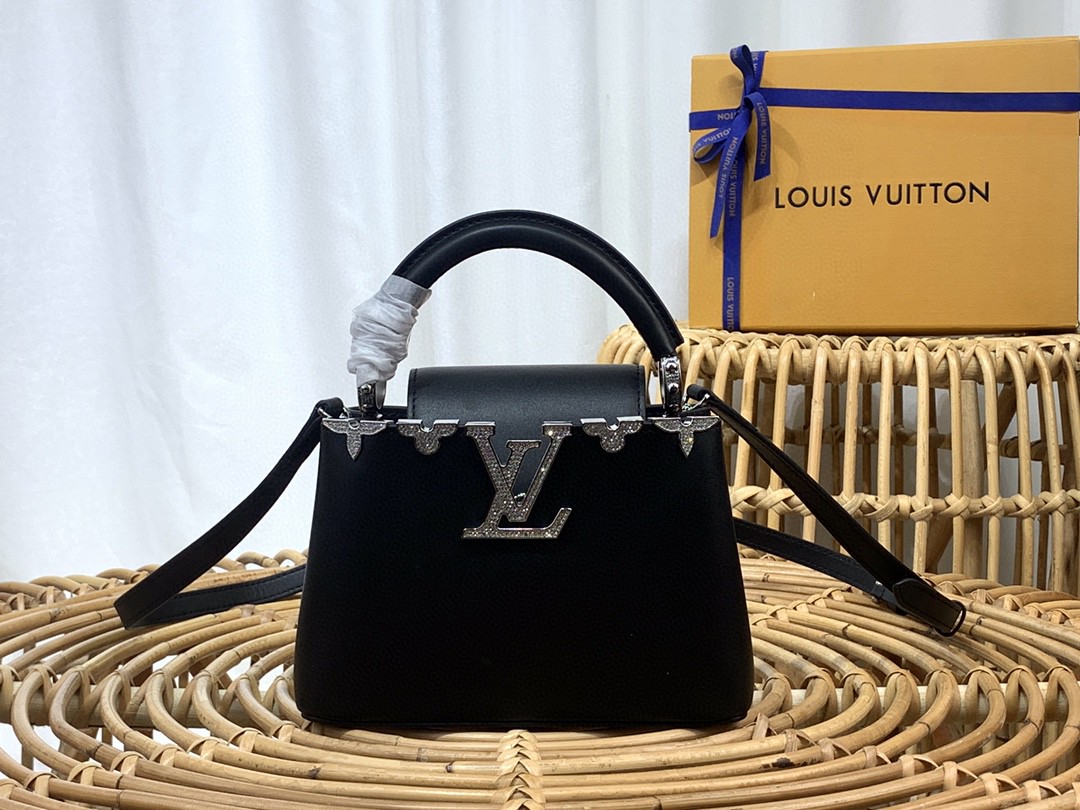 ルイヴィトン 高品質 Capucines 21cm 2WAY Mini ハンドバッグ