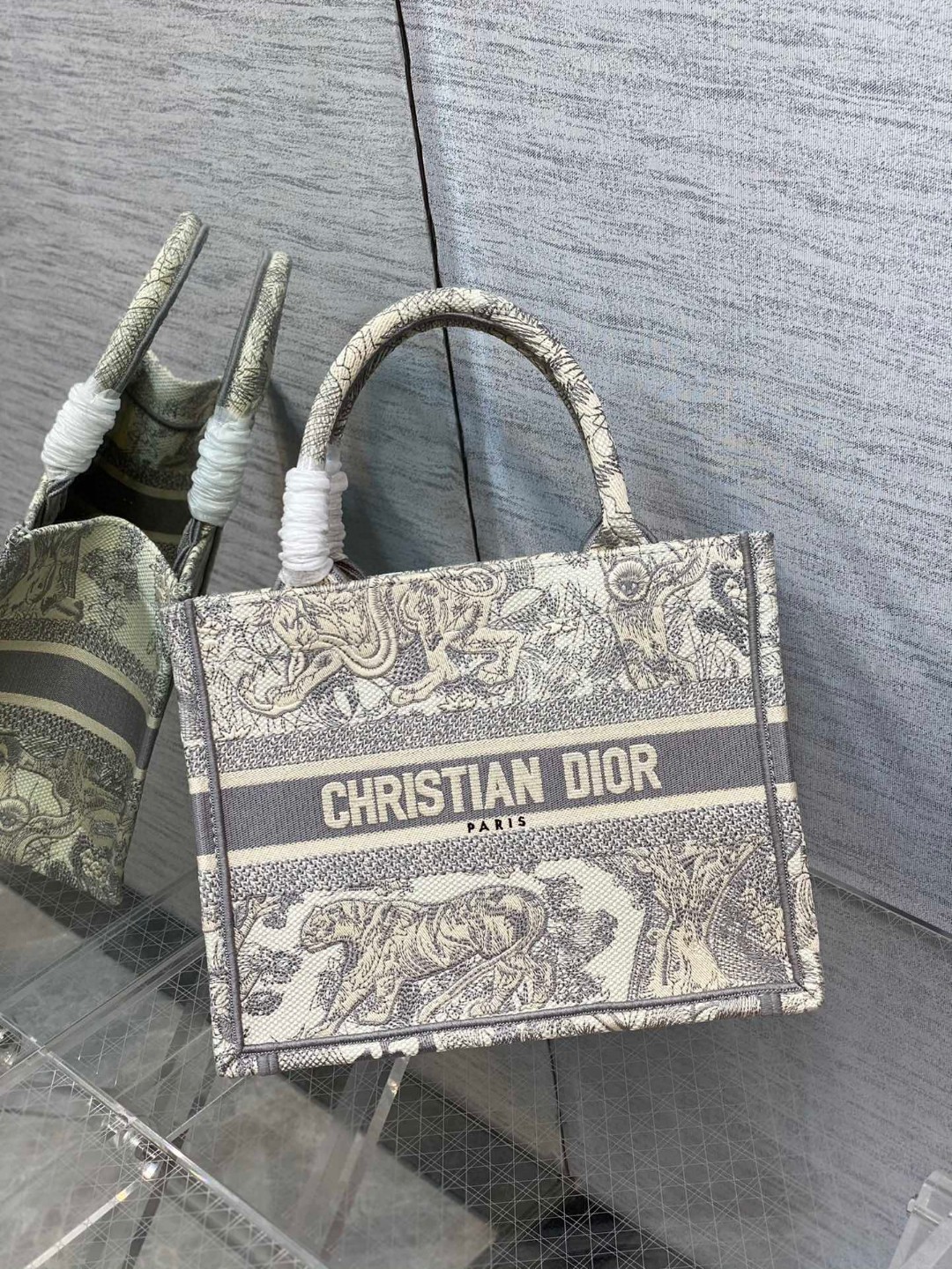 クリスチャンディオール 超美品 26cm Tote ハンドバッグ 2304