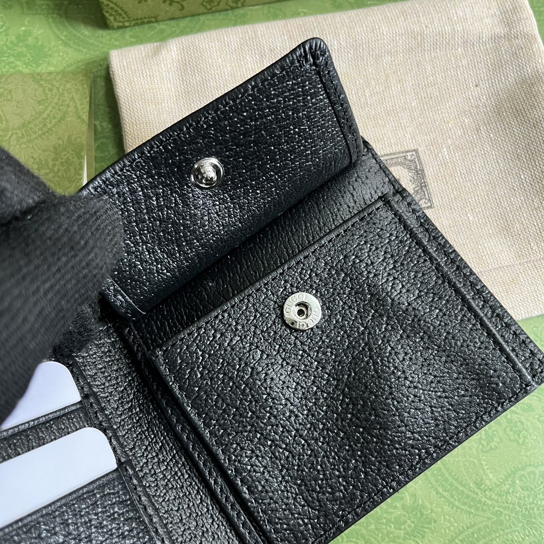 グッチ 2023新作通販 短財布/二つ折り財布 2304