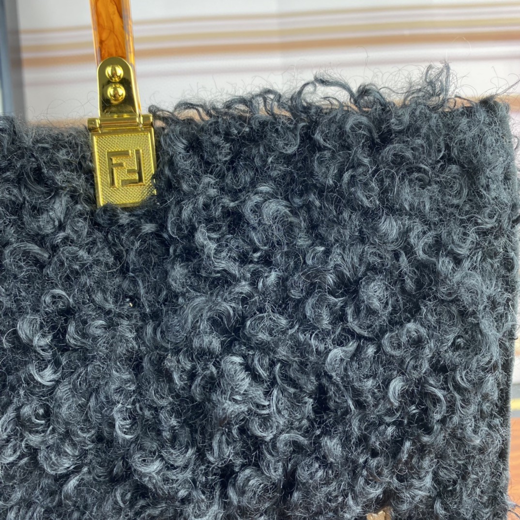 新作通販 フェンディ 35cm Sunshine Tote ショッピングバッグ 2303