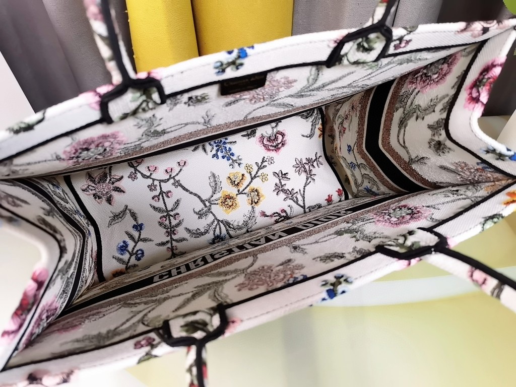 クリスチャンディオール 41.5cm Book Tote ハンドバッグ