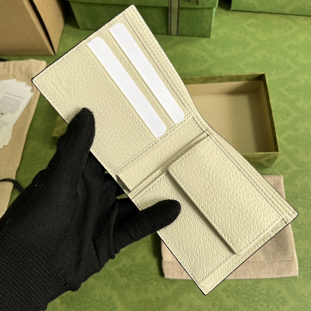 グッチ 2023新作通販 短財布/二つ折り財布