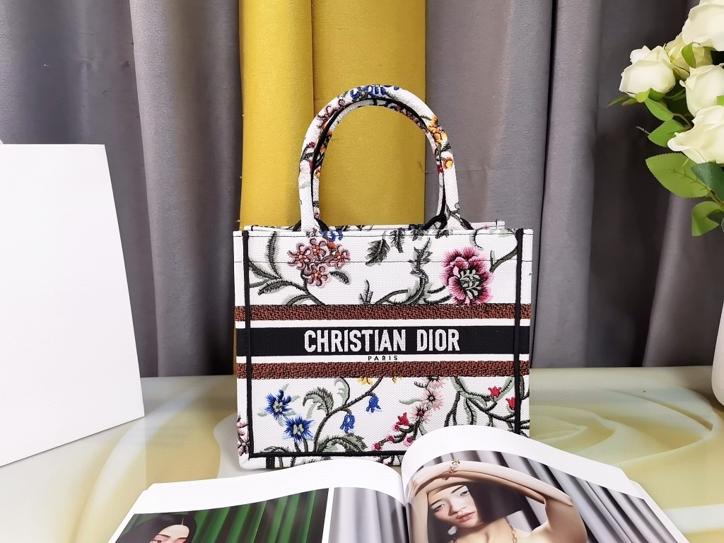 クリスチャンディオール 26.5cm Book Tote ハンドバッグ