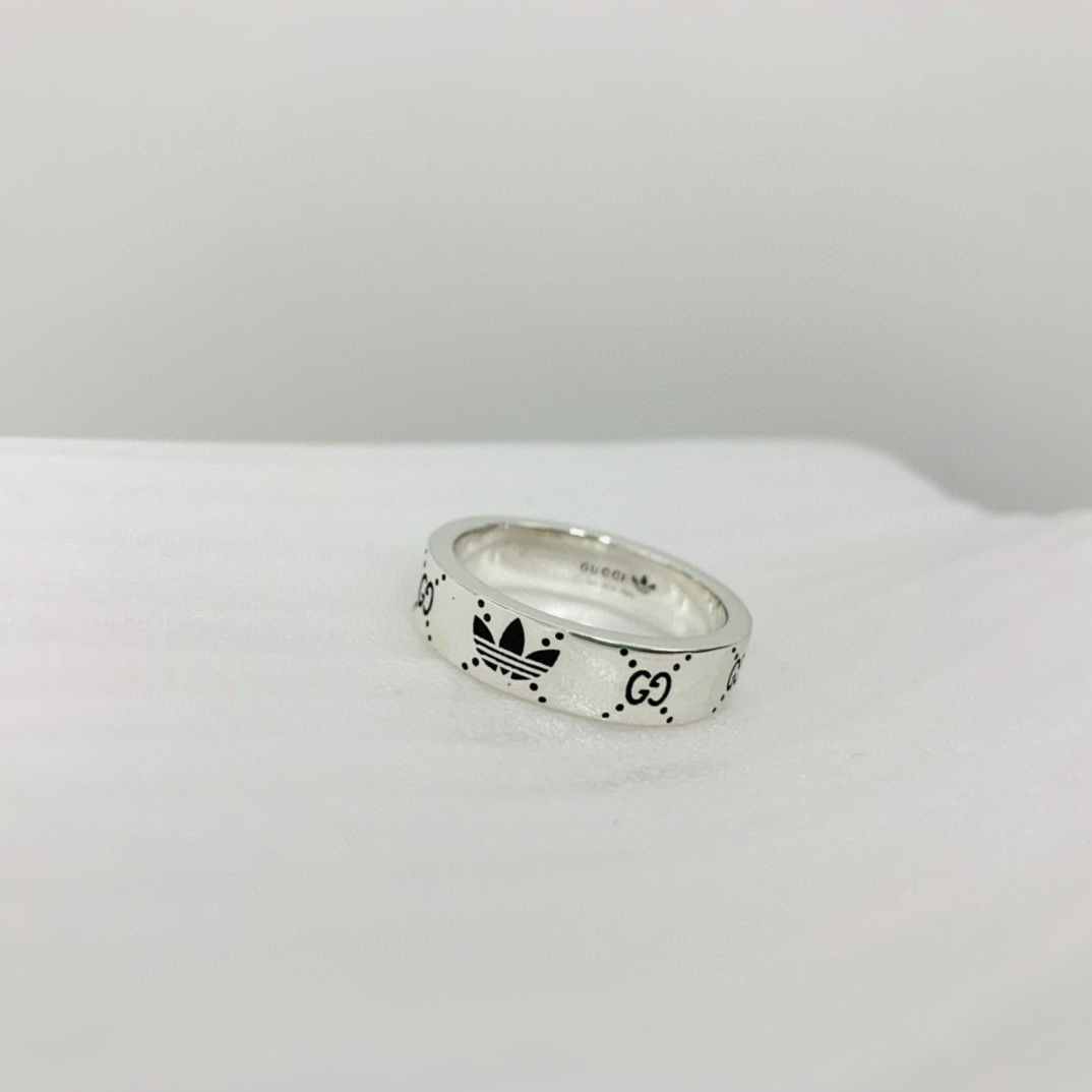 超美品 グッチ リング 指輪 小物