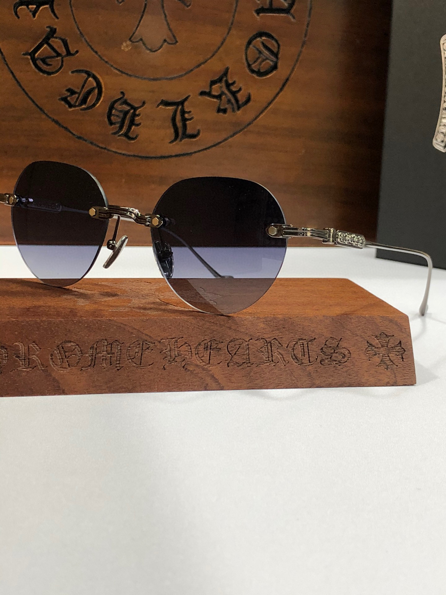 クロムハーツ 高品質 サングラス UV ポラリスコープ