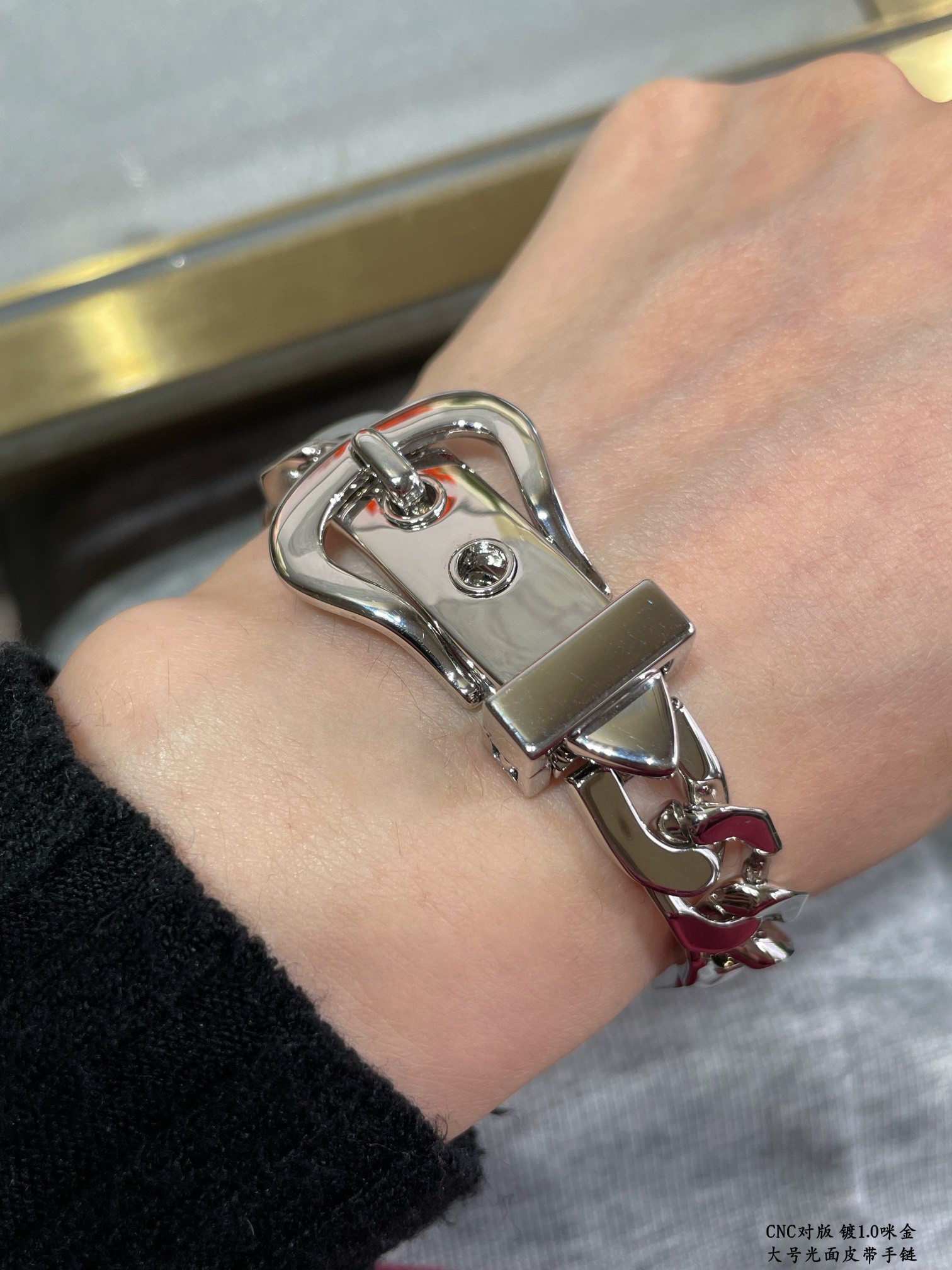 売れ筋商品 エルメス ブレスレット.カフブレス