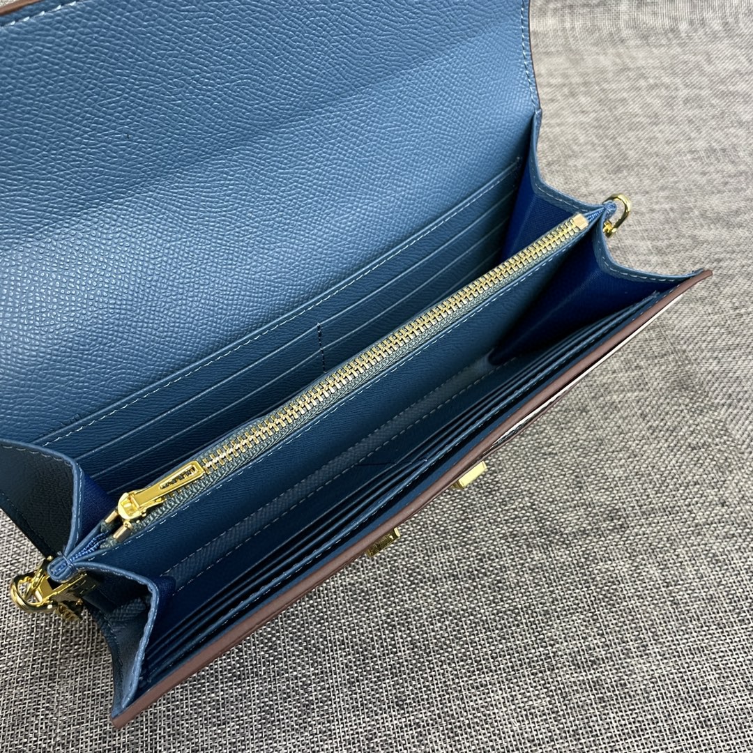 エルメス 2022SSKelly 22cm チェーンショルダーバッグ 2212