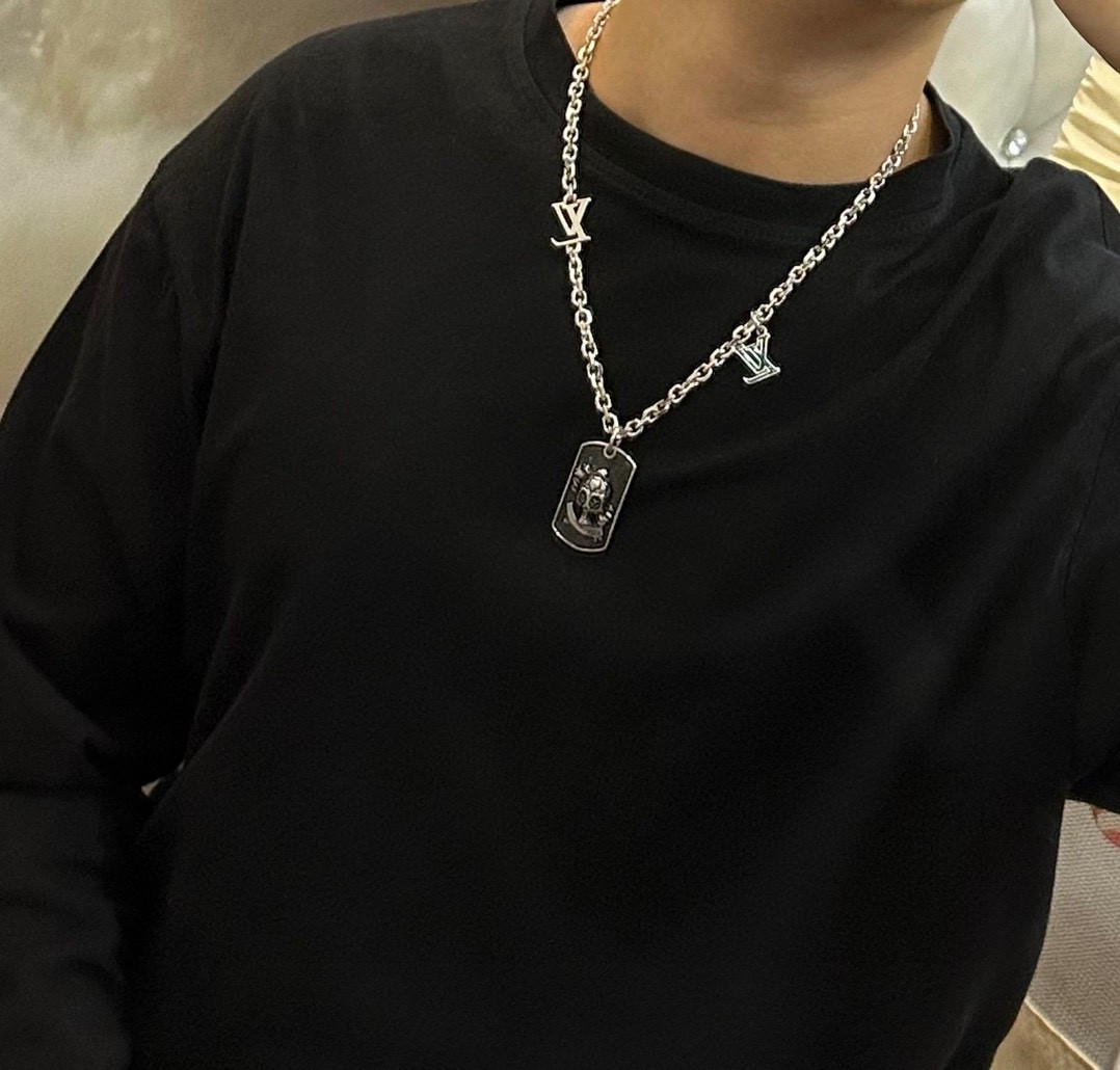 2023SSルイヴィトン 恋人 ネックレス.ペンダント