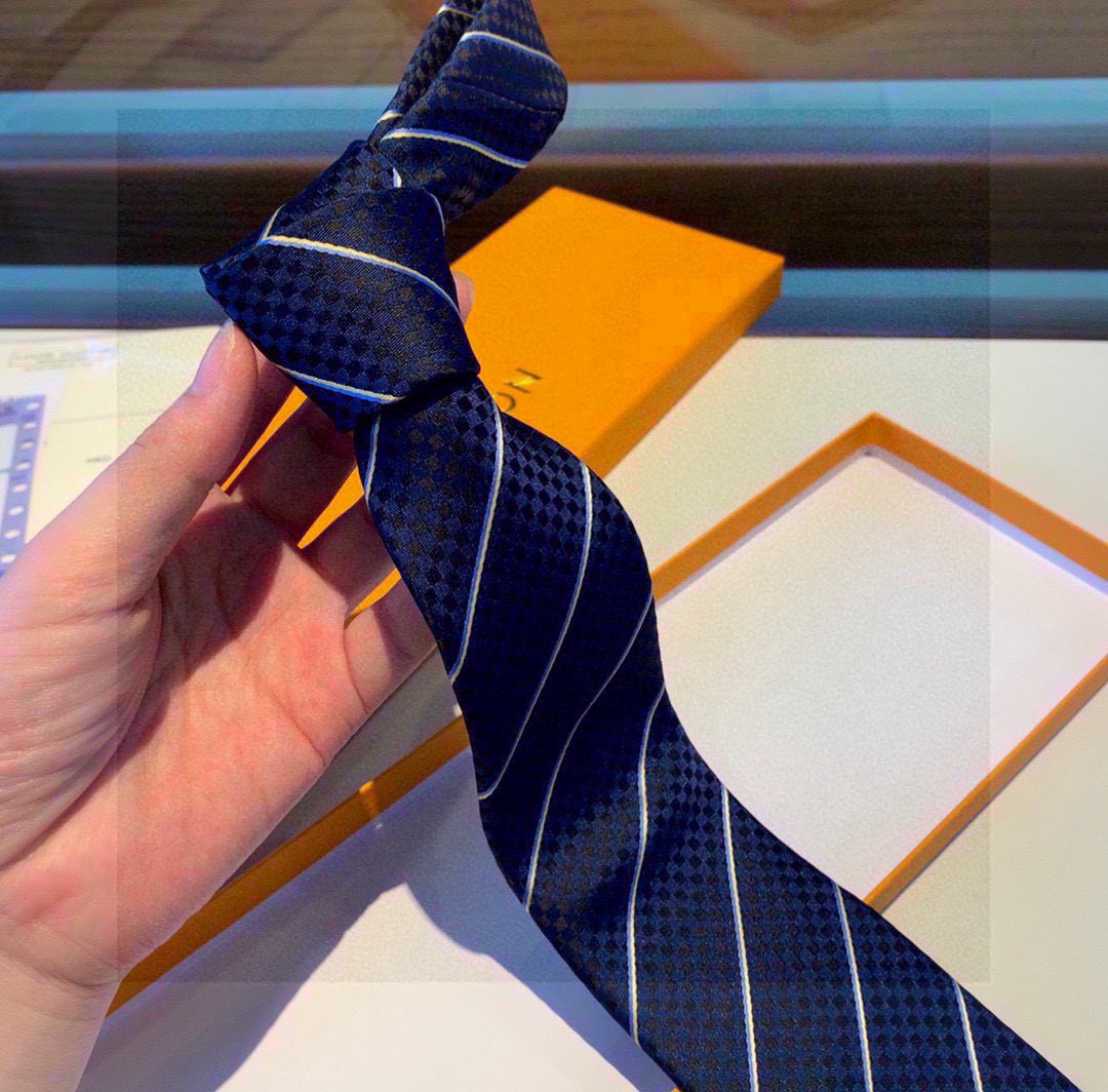 ルイヴィトン 【新品値下受付】 シルク Tie ネクタイ 紳士