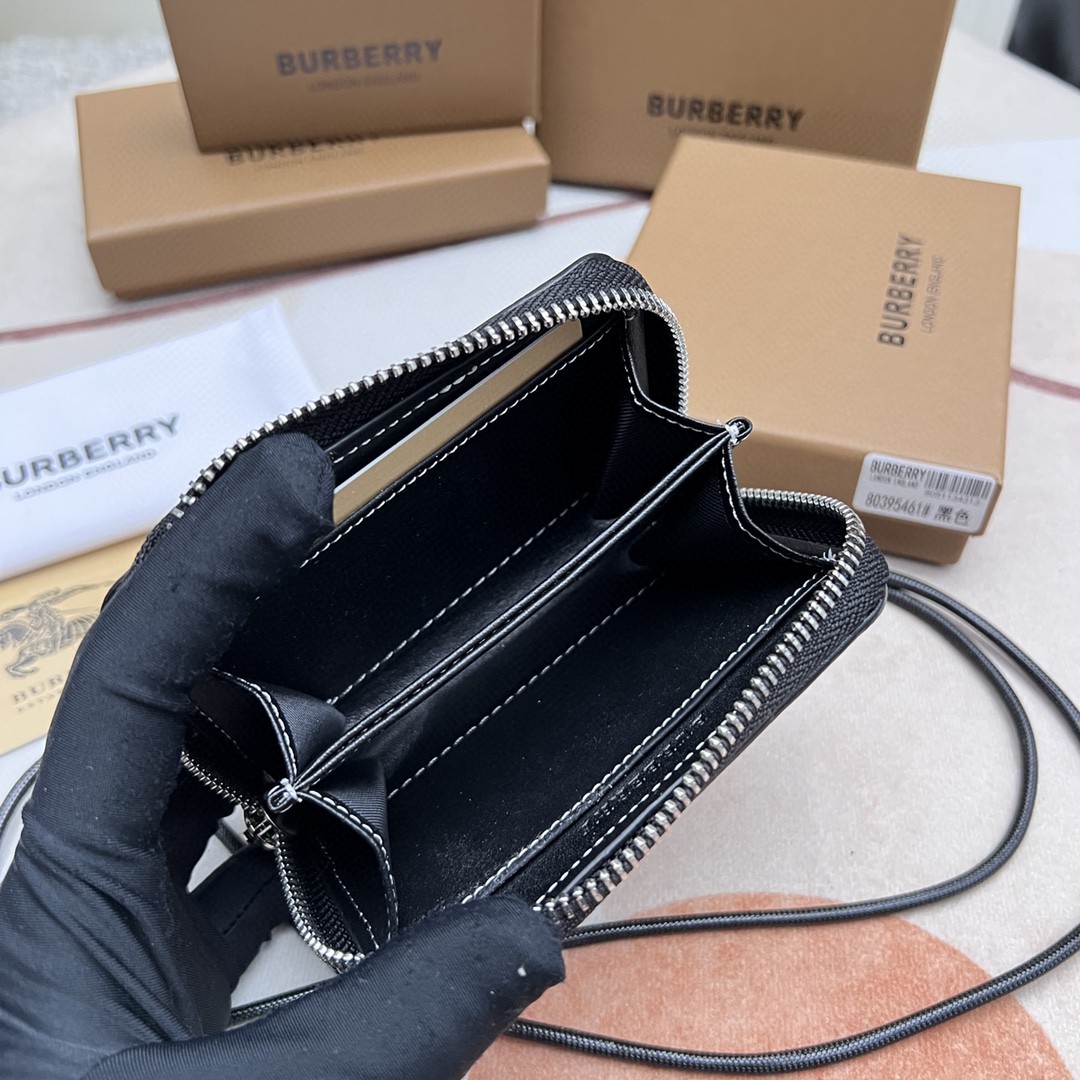バーバリー 人気商品 ラウンドファスナー式財布