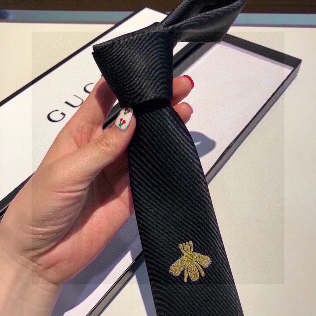 グッチ 海外人気貴族専門店 シルク Tie ネクタイ 紳士