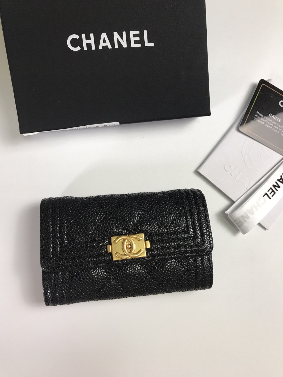 シャネル 売れ筋商品 Wホック二つ折り財布 2302aXNE60-80603-3