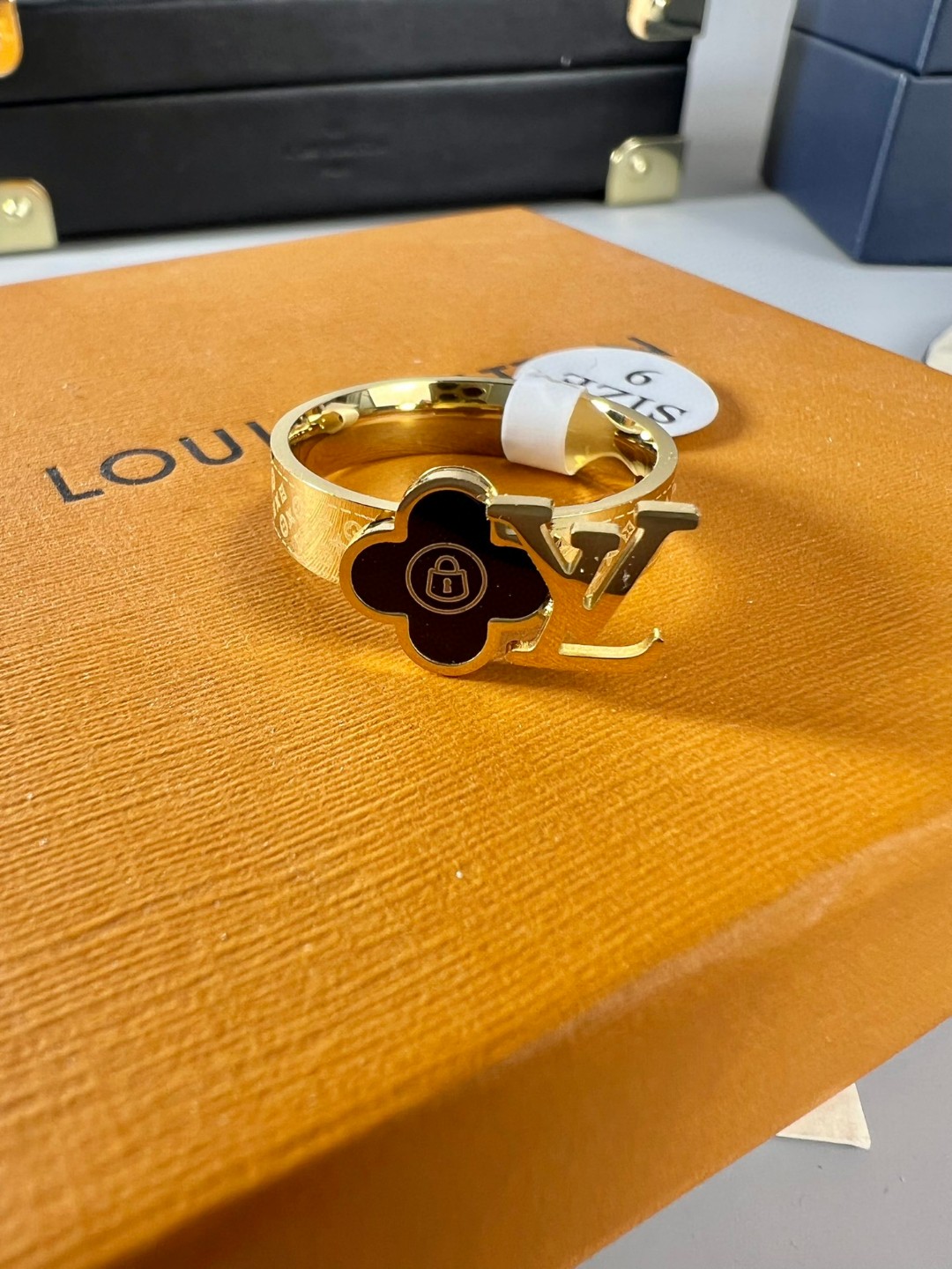 ルイヴィトン 新作続々入荷中 リング 指輪 小物