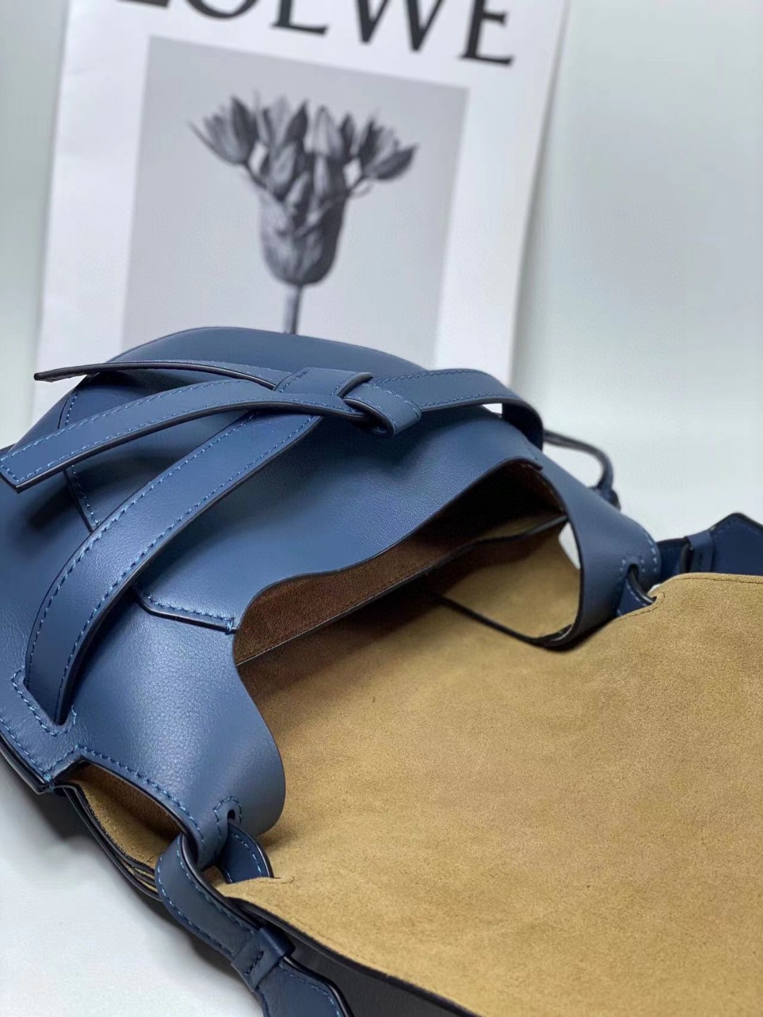 ロエベ 超美品 Gate Dual Saddle ショルダーバッグ 2212