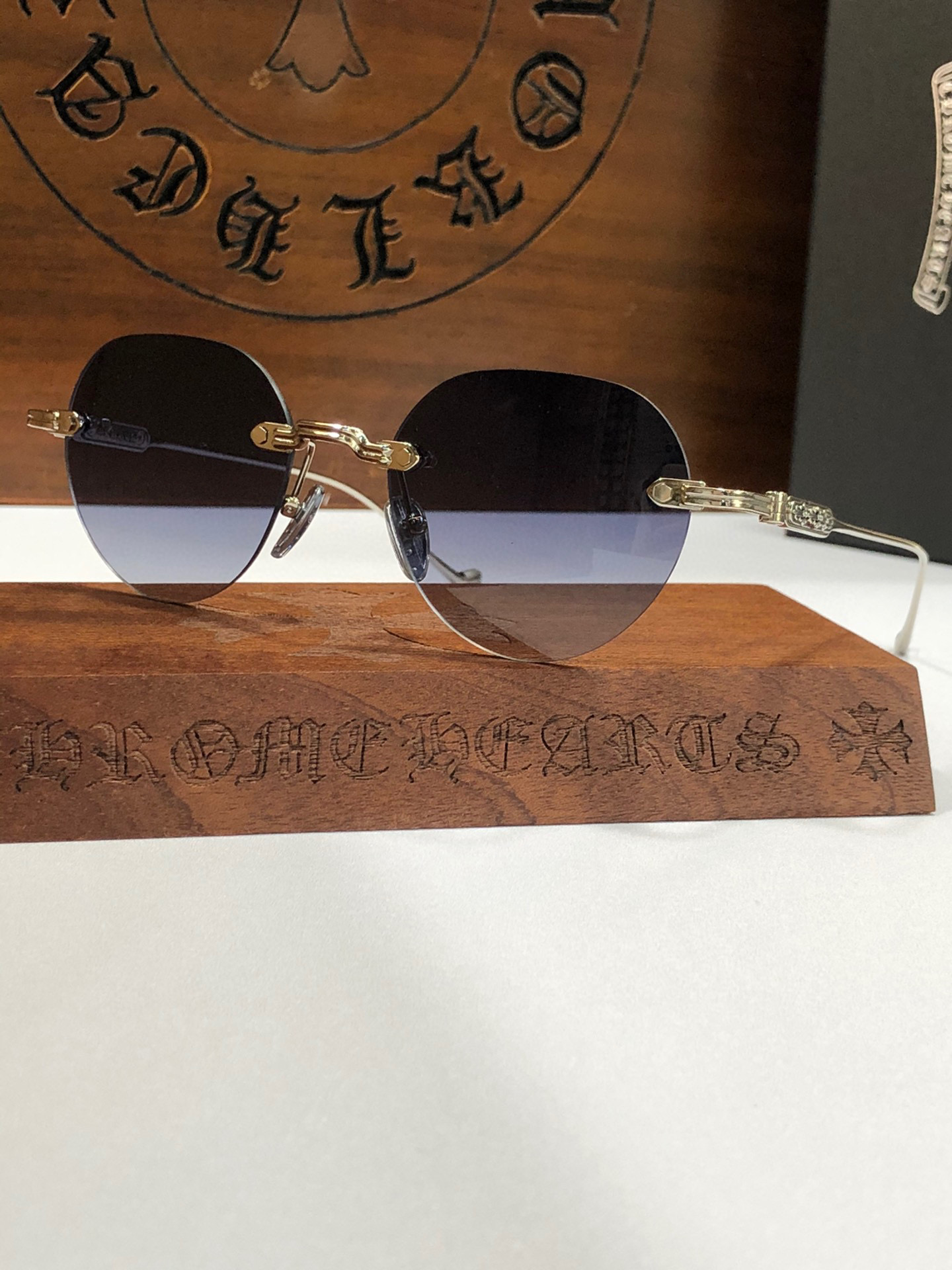 クロムハーツ 高品質 サングラス UV ポラリスコープ