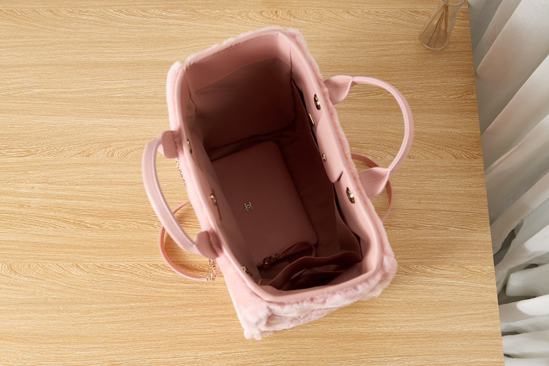 高品質 シャネル 38cm ショッピングバッグ 2302