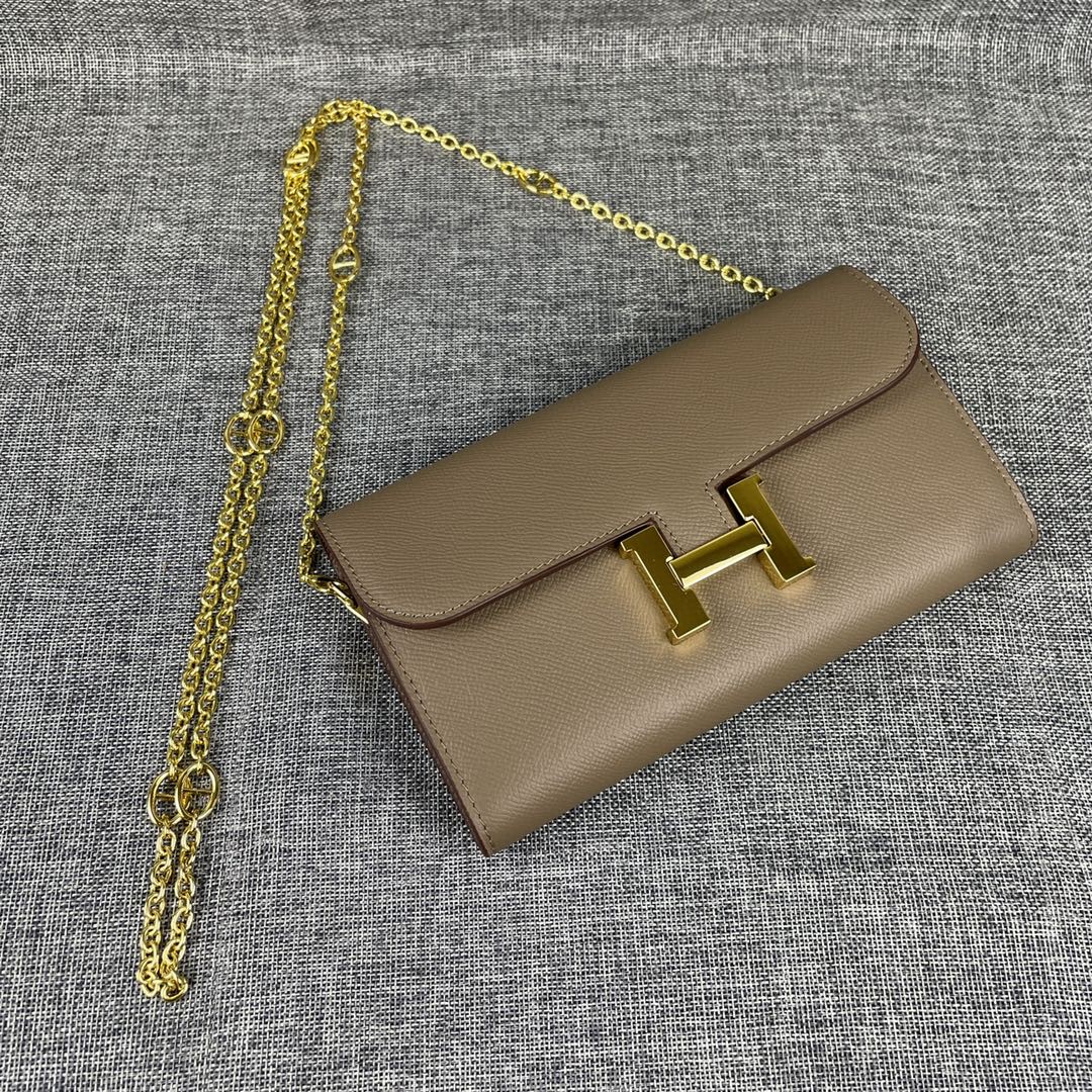 エルメス 2022SSKelly 22cm チェーンショルダーバッグ 2212