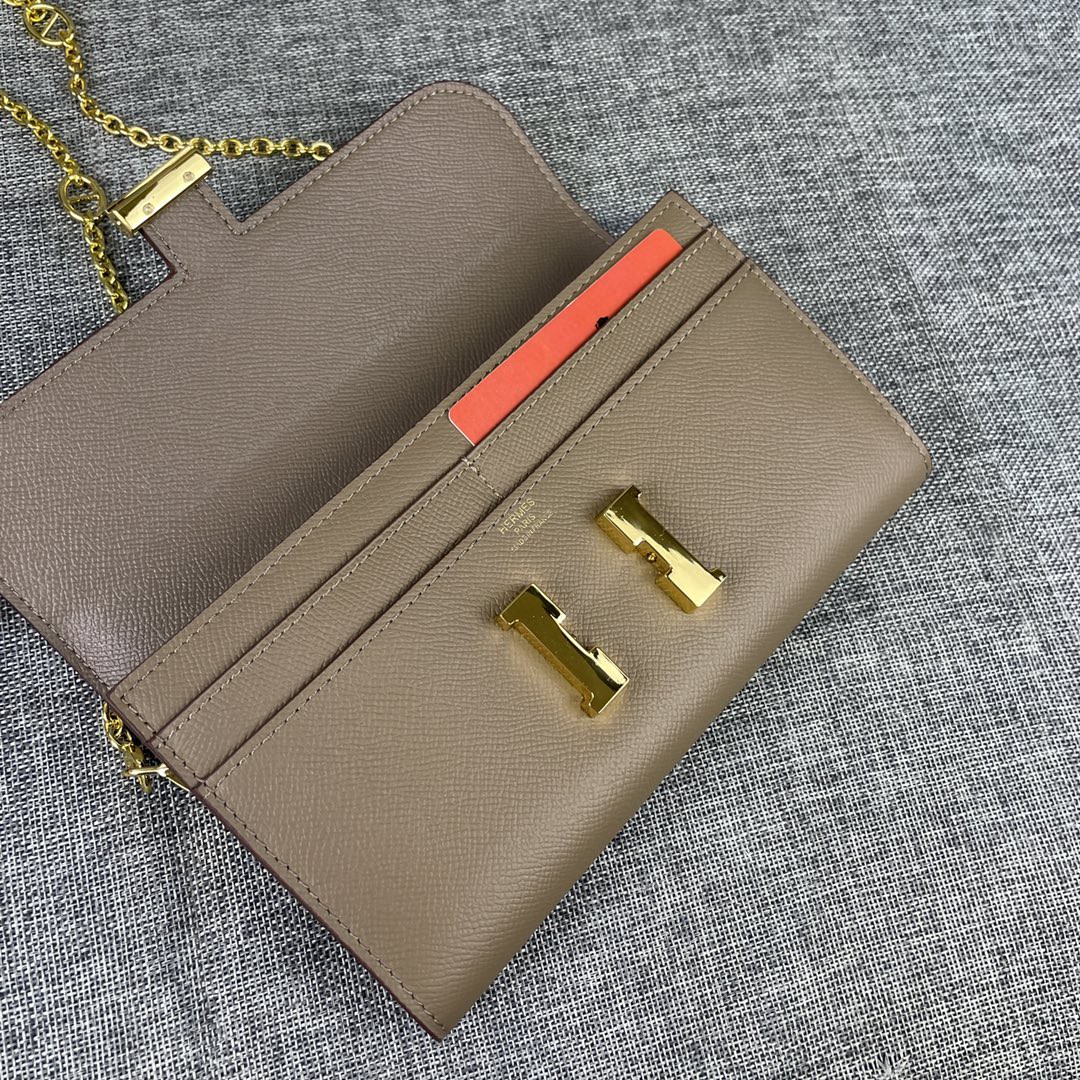 エルメス 2022SSKelly 22cm チェーンショルダーバッグ 2212