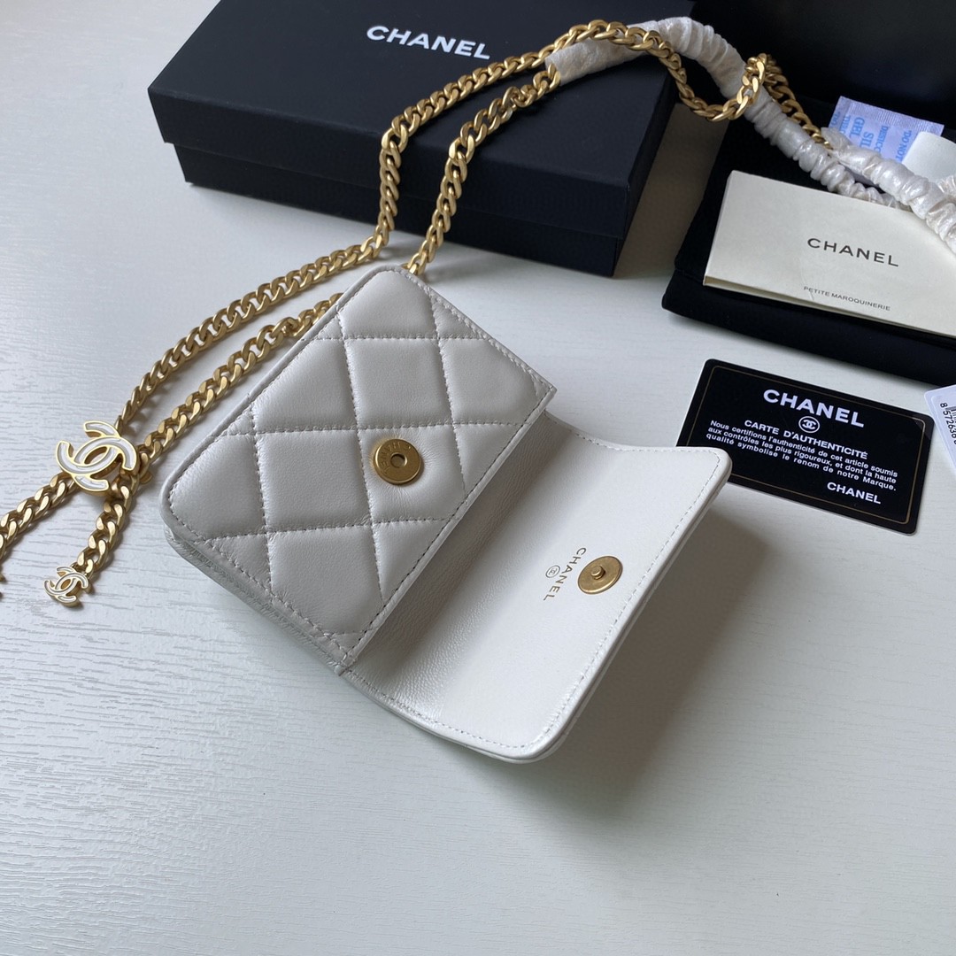 シャネル 超美品 mini チェーンショルダーバッグ 2211