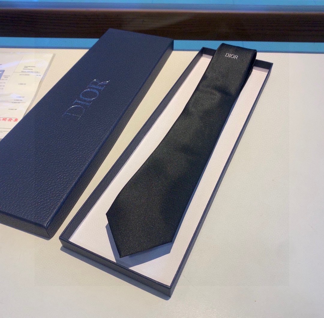 クリスチャンディオール 高品質 シルク Tie ネクタイ【紳士 メンズ】