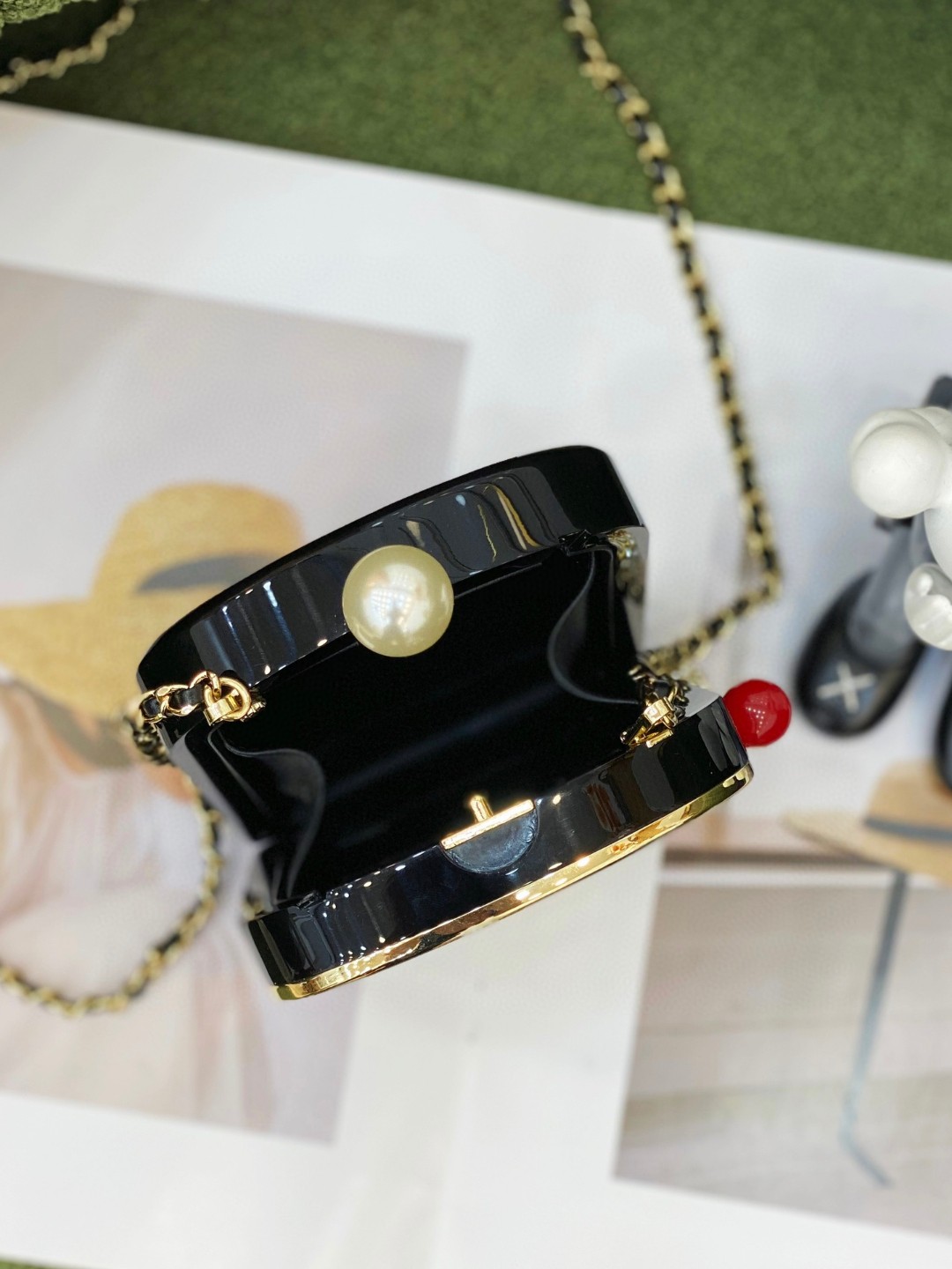 シャネル 超美品 mini チェーンショルダーバッグ
