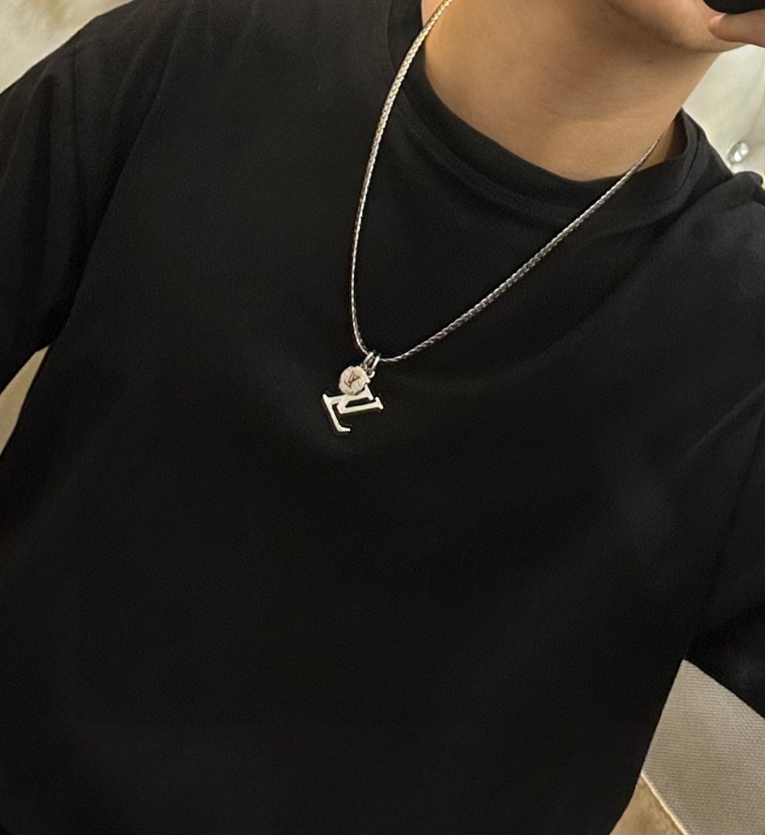 2023SSルイヴィトン 恋人 ネックレス.ペンダント