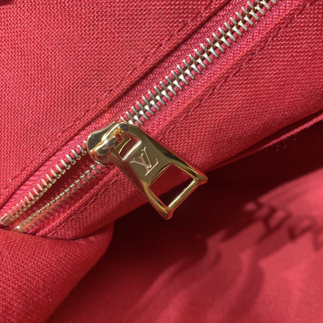 ルイヴィトン 超美品 On The Go 34cm ハンドバッグ