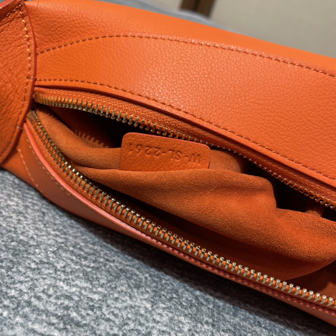 セリーヌ Super品 Romy ワンショルダーハンドバッグ 2212