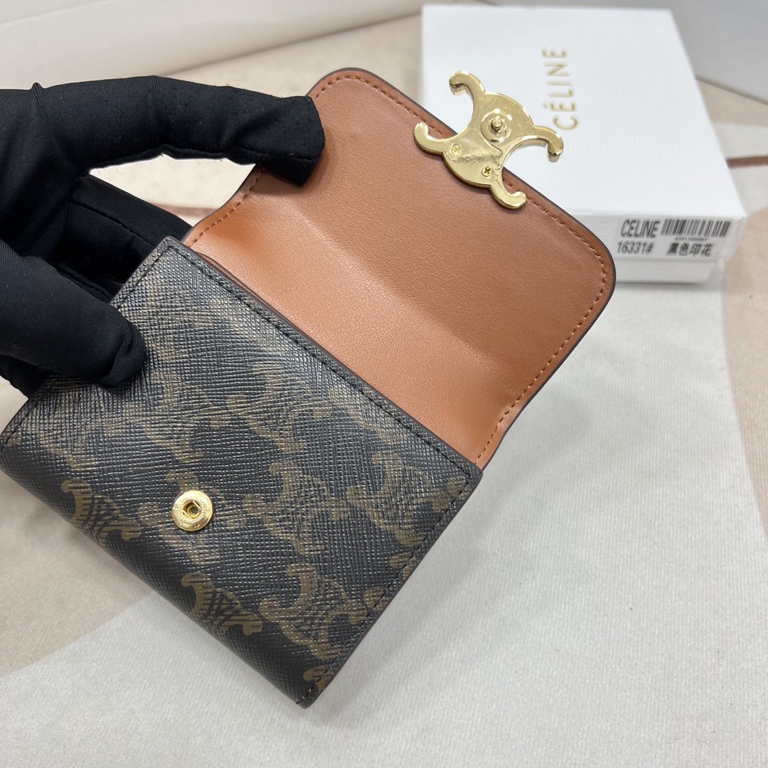セリーヌ 売れ筋商品 短財布/三つ折り財布 2302XSJ65-16332-1