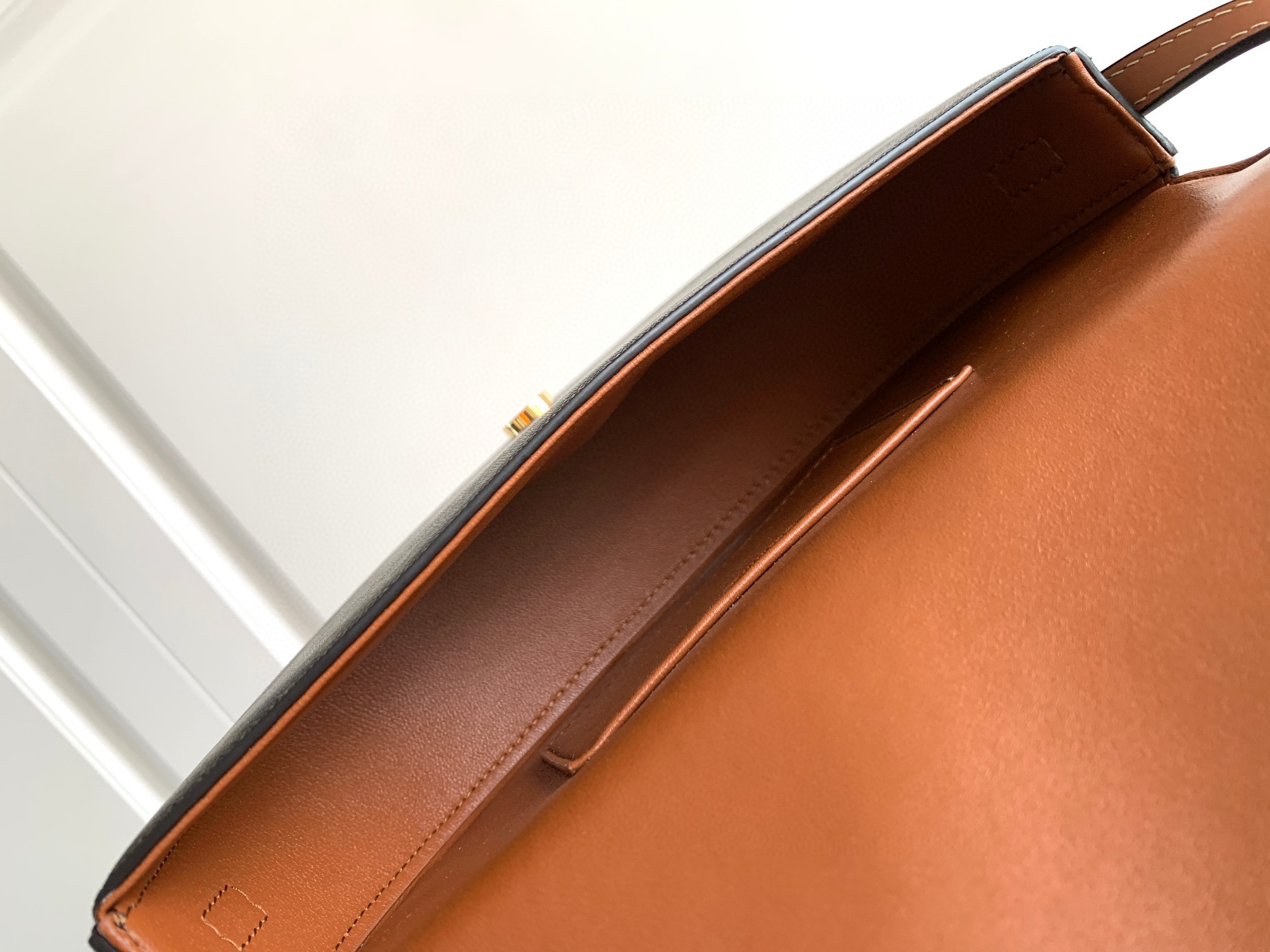 セリーヌ 超美品 Cabas triomphe ショルダーバッグ 2209