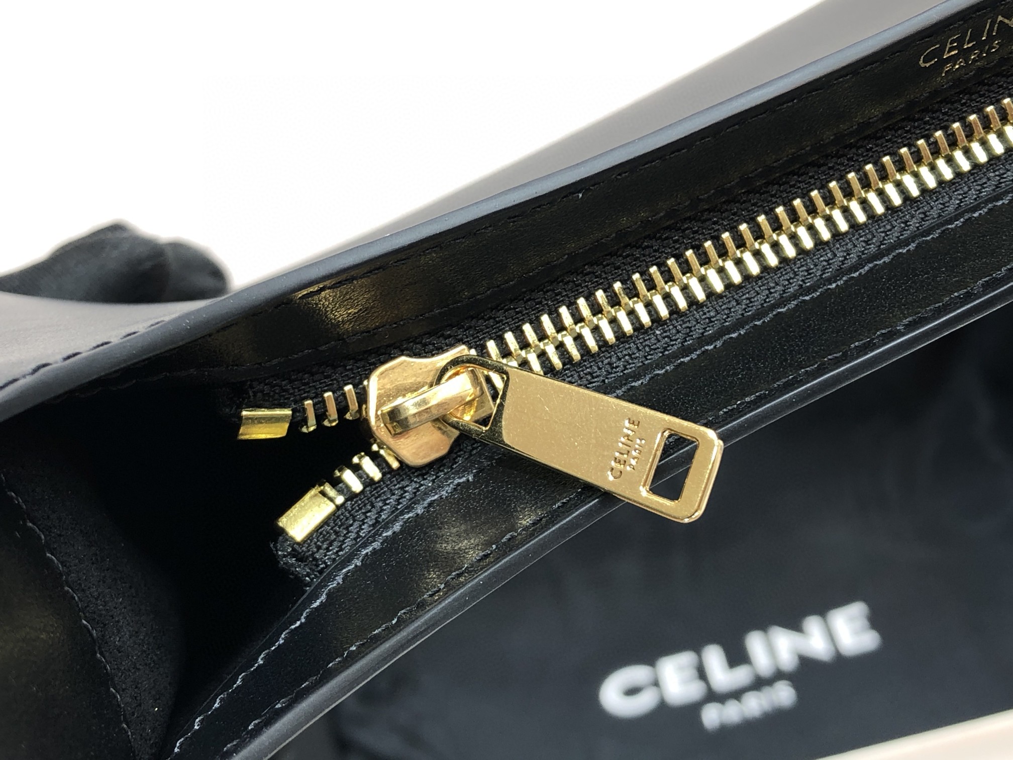セリーヌ 超美品 Cuir triomphe ワンショルダーハンドバッグ