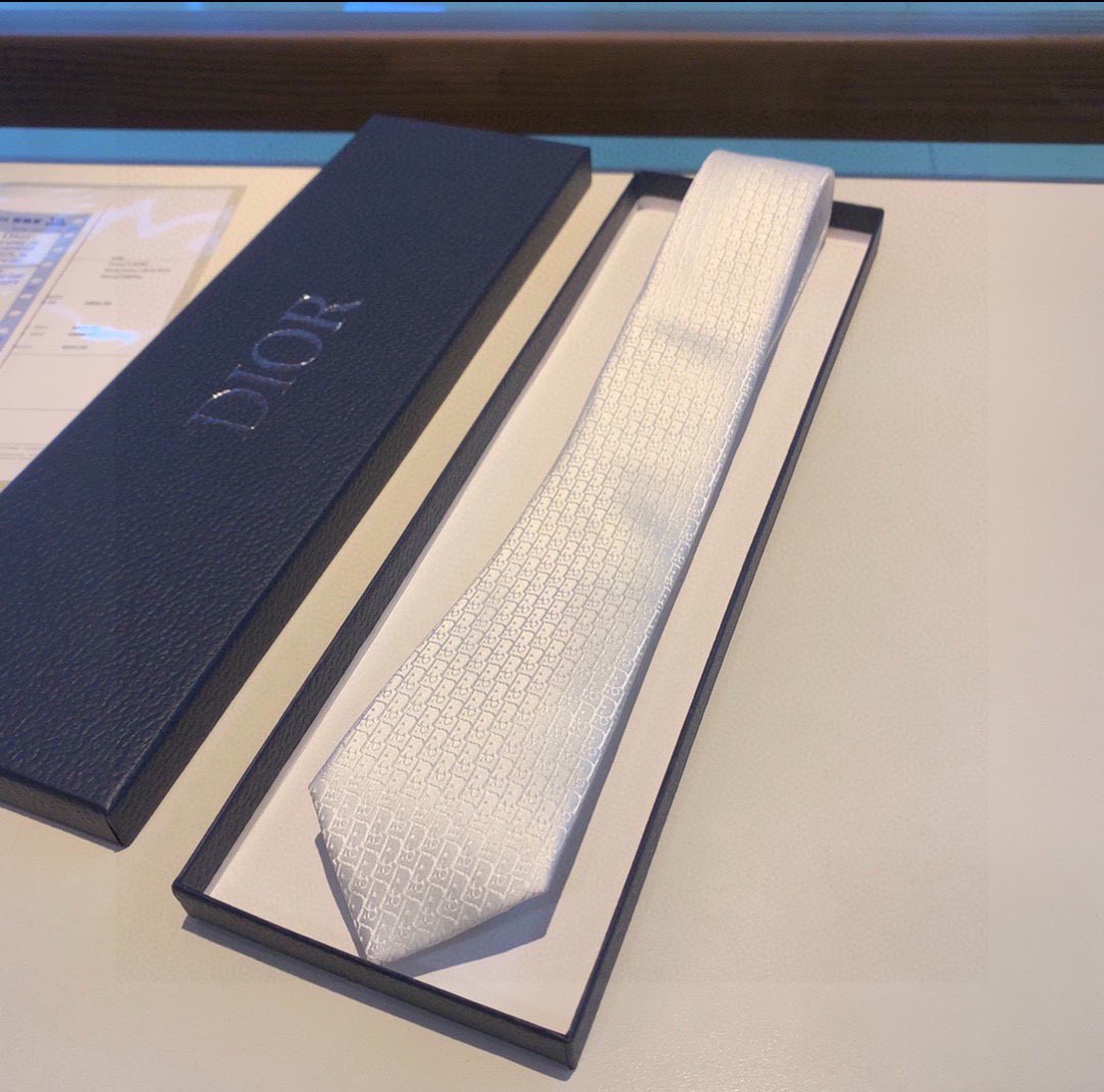 クリスチャンディオール 高品質 シルク Tie ネクタイ【紳士 メンズ】