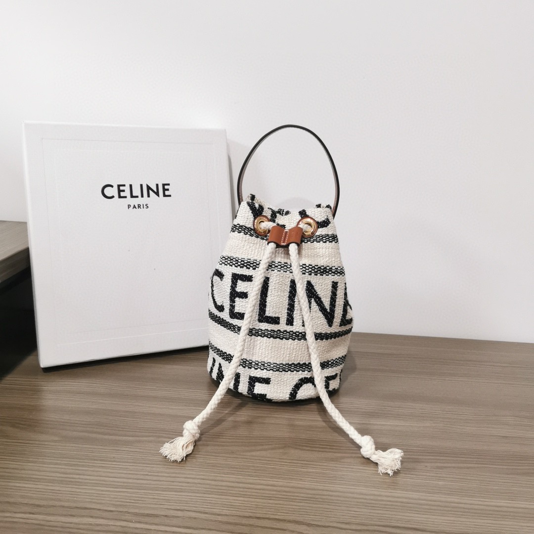 セリーヌ 超美品 Bucket bag ハンドバッグ