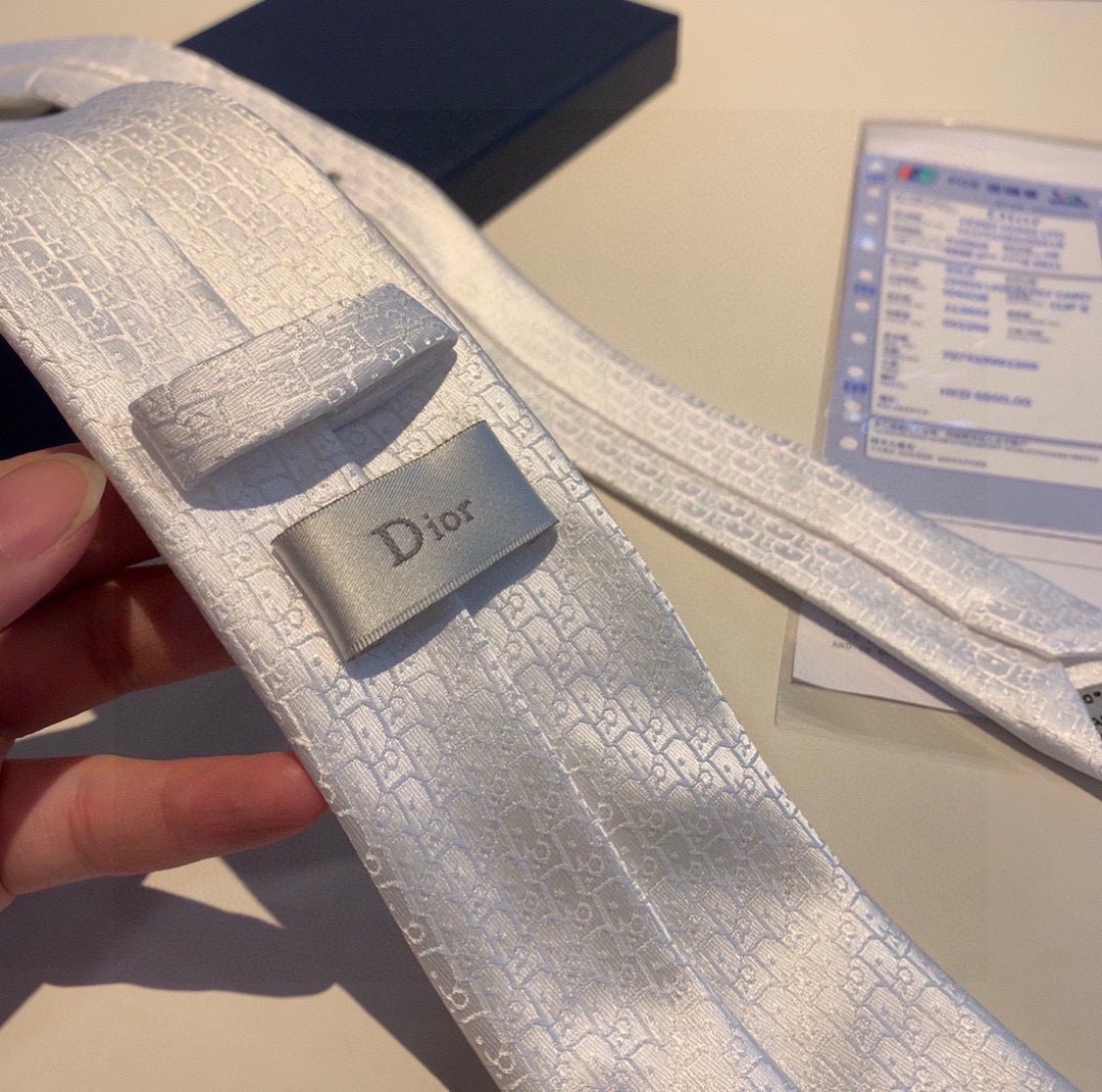 クリスチャンディオール 高品質 シルク Tie ネクタイ【紳士 メンズ】