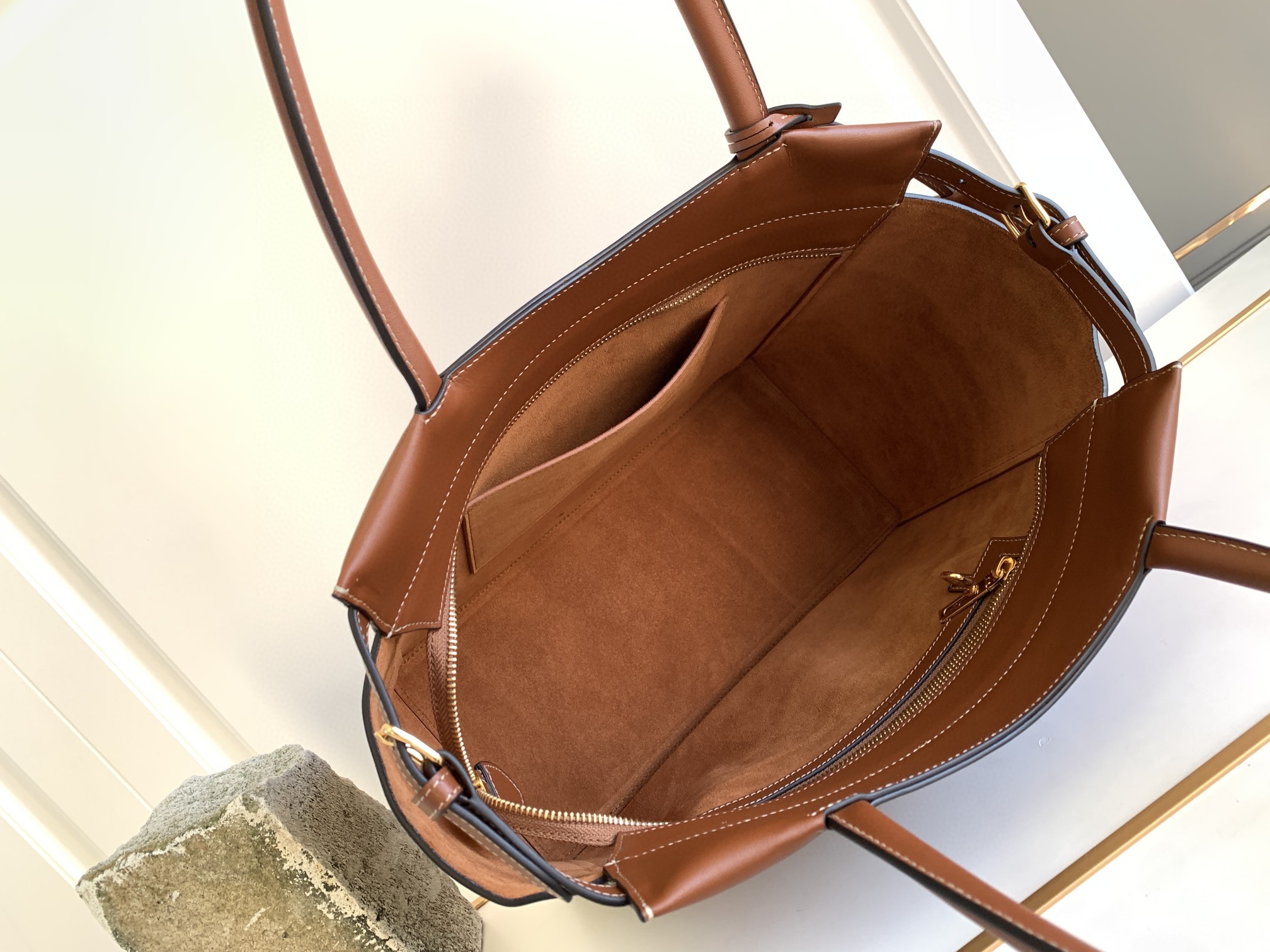 セリーヌ 超美品 カーフ Tote ハンドバッグ