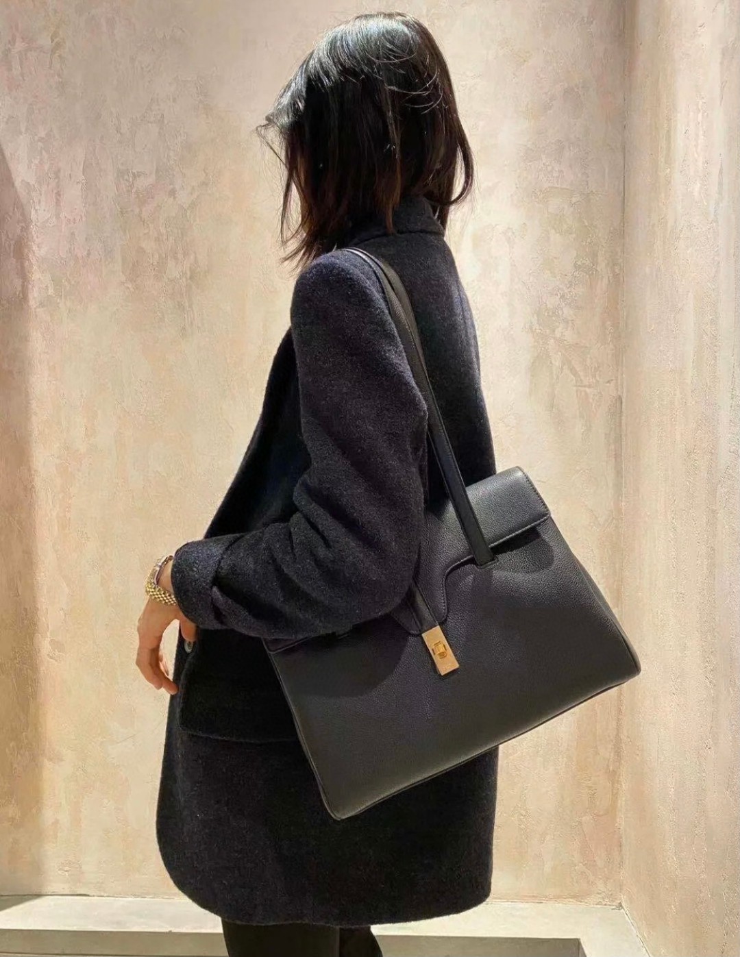 セリーヌ 超美品 32cm Soft ワンショルダーハンドバッグ 2209